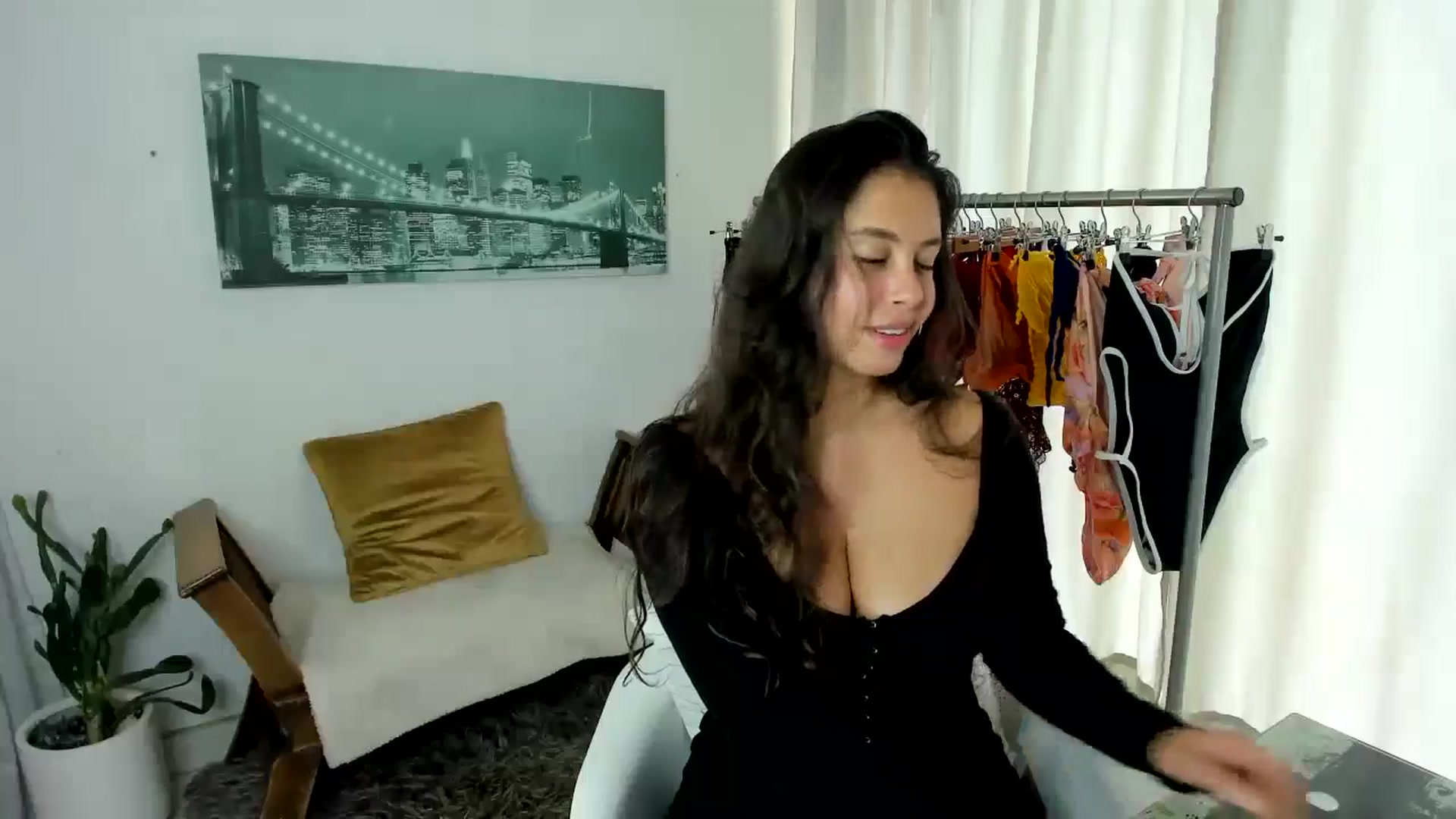 Gallery image thumbnail from Natha_Jones's myfreecams stream on, 07/09/2024, 20:43 image 19 of 20
