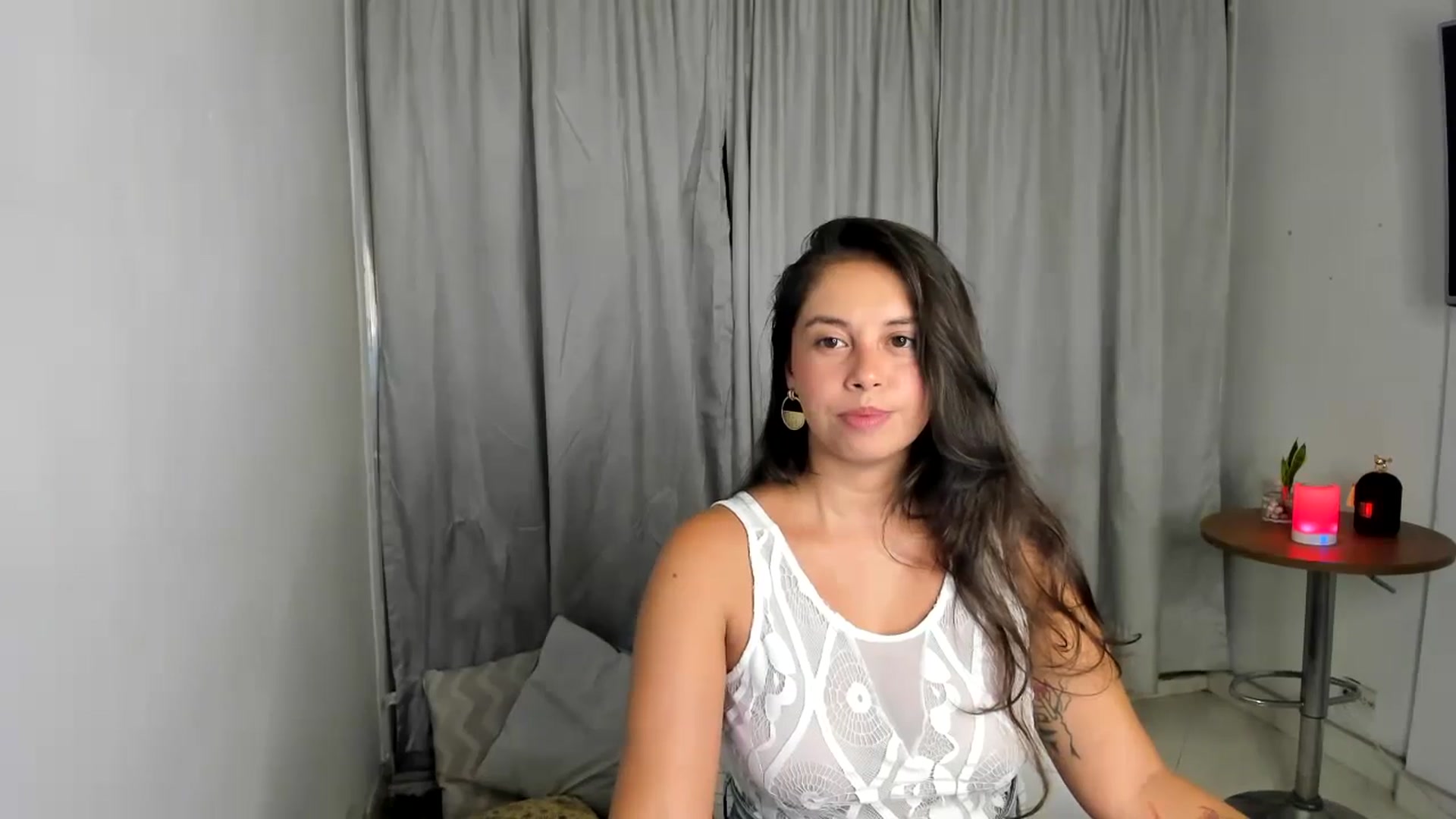 Gallery image thumbnail from Natha_Jones's myfreecams stream on, 08/02/2024, 03:22 image 15 of 20