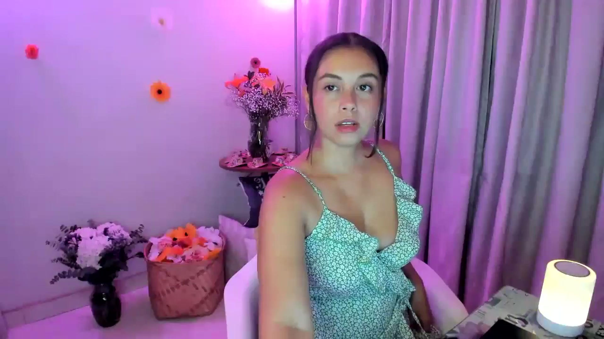 Gallery image thumbnail from Natha_Jones's myfreecams stream on, 08/04/2024, 24:01 image 20 of 20