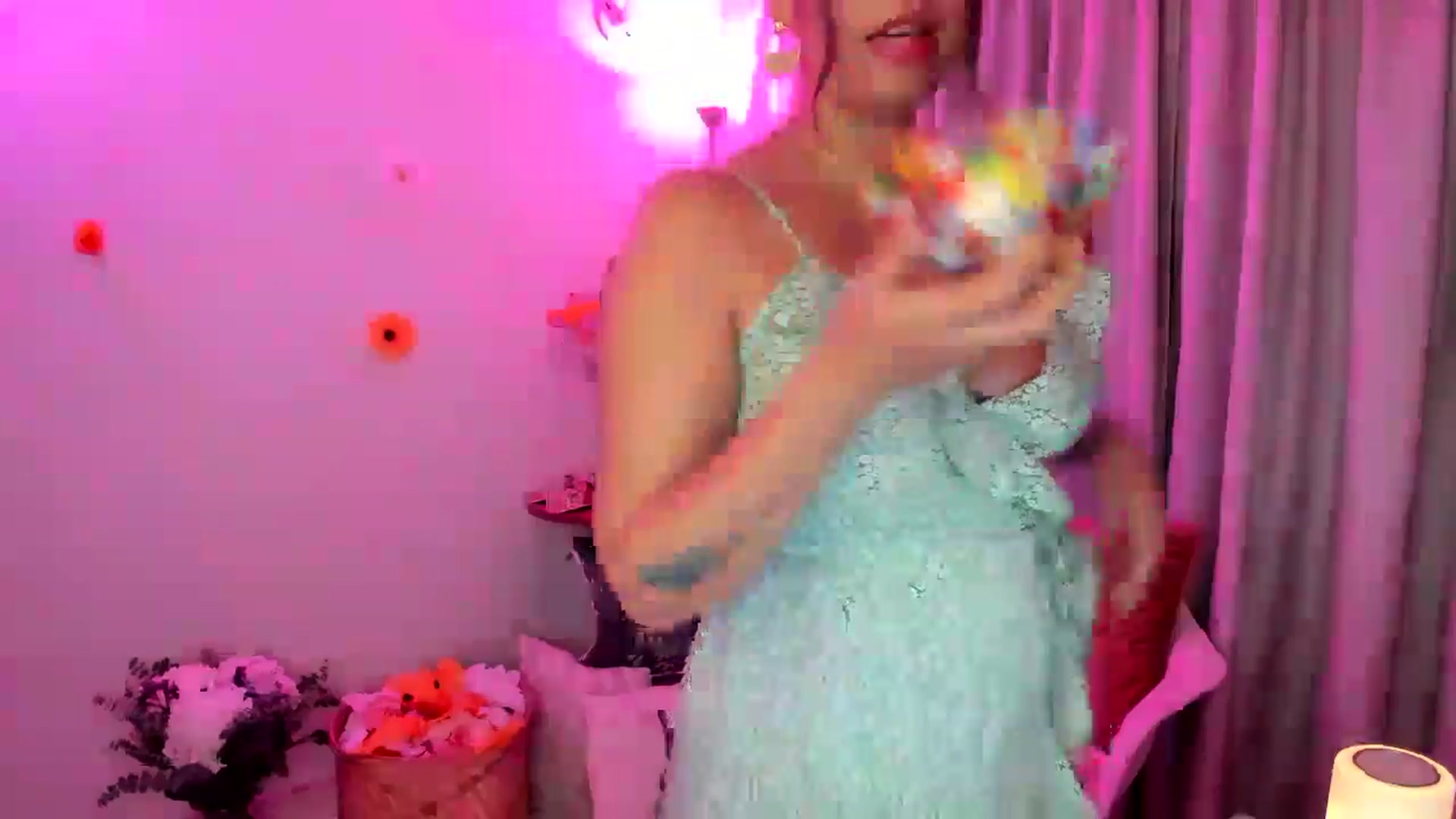 Gallery image thumbnail from Natha_Jones's myfreecams stream on, 08/04/2024, 24:01 image 9 of 20