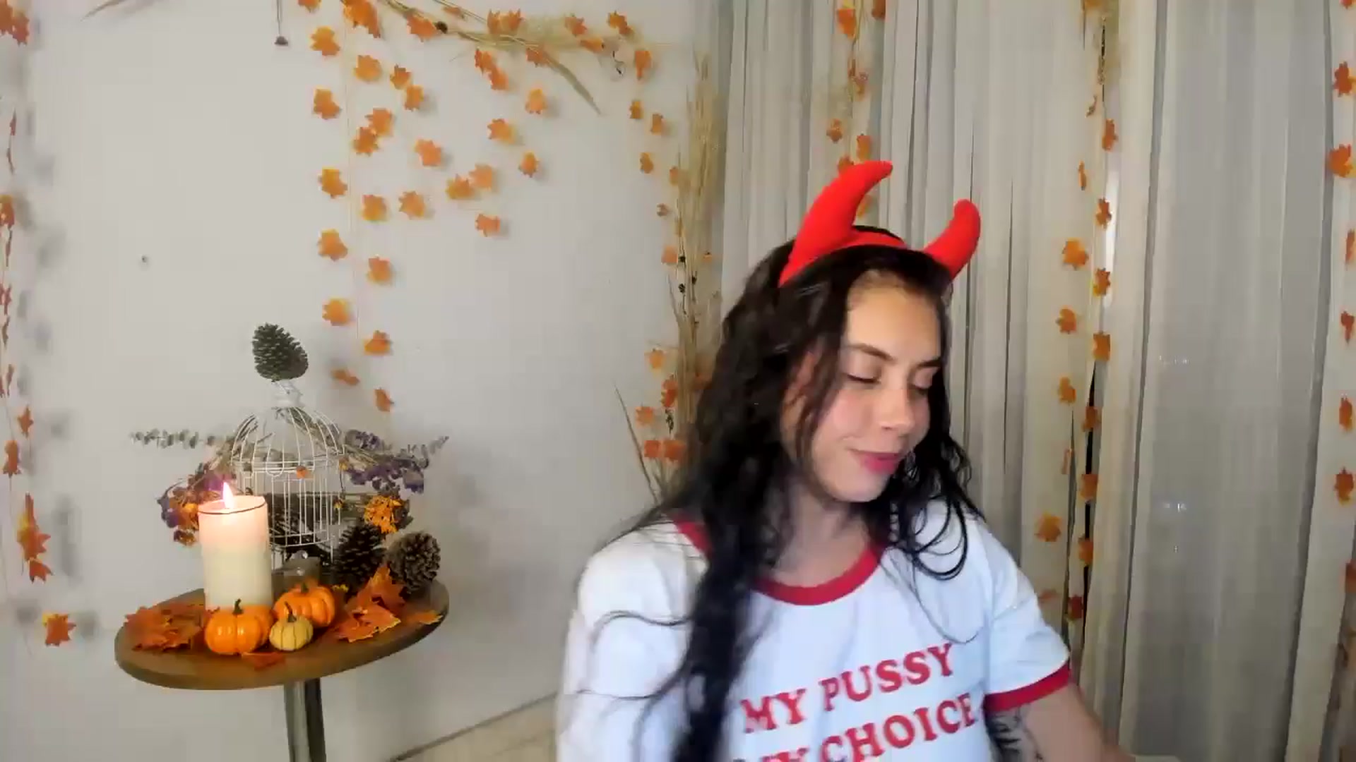 Gallery image thumbnail from Natha_Jones's myfreecams stream on, 10/17/2024, 23:37 image 10 of 20