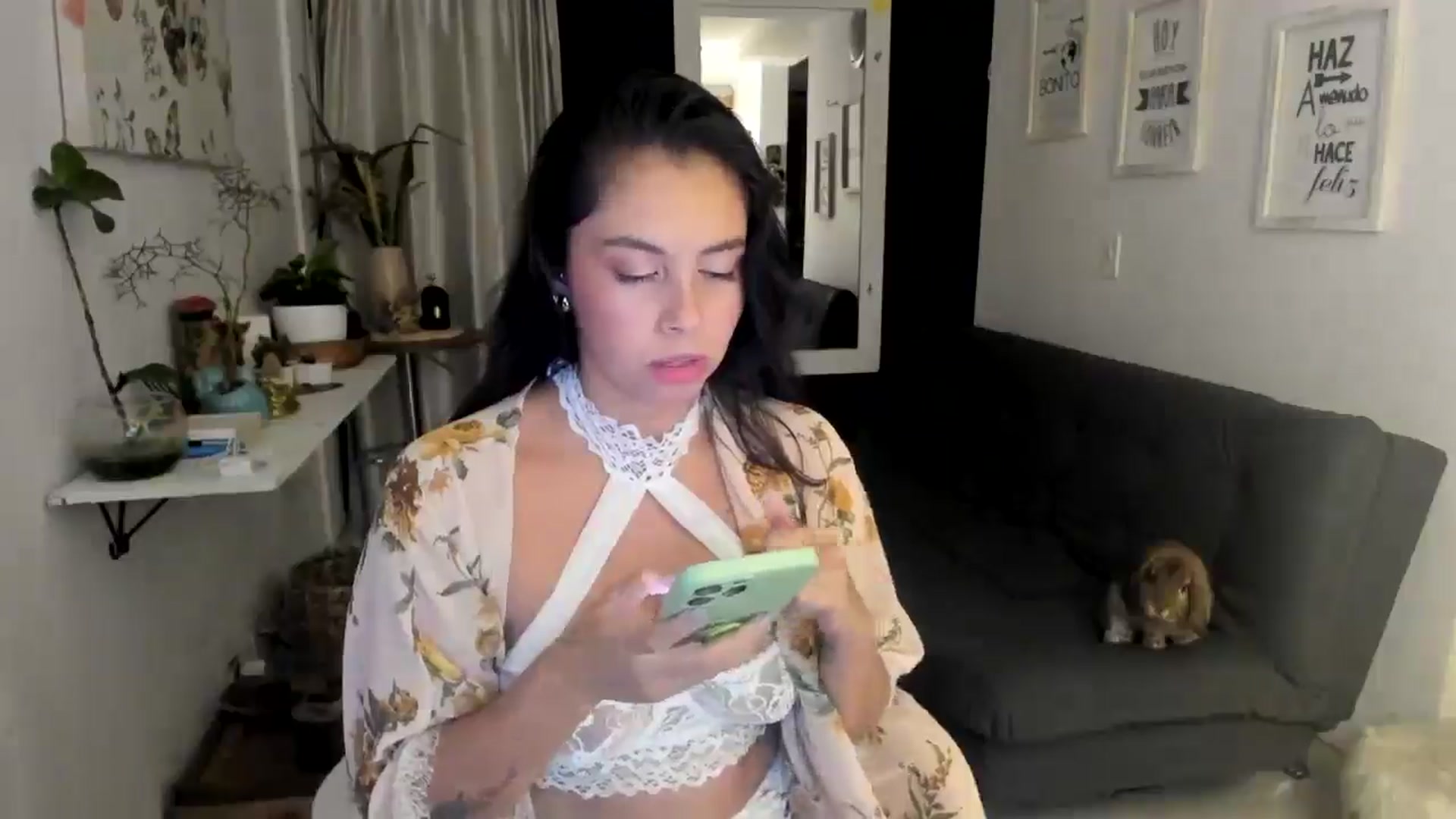 Gallery image thumbnail from Natha_Jones's myfreecams stream on, 08/10/2025, 24:30 image 3 of 20
