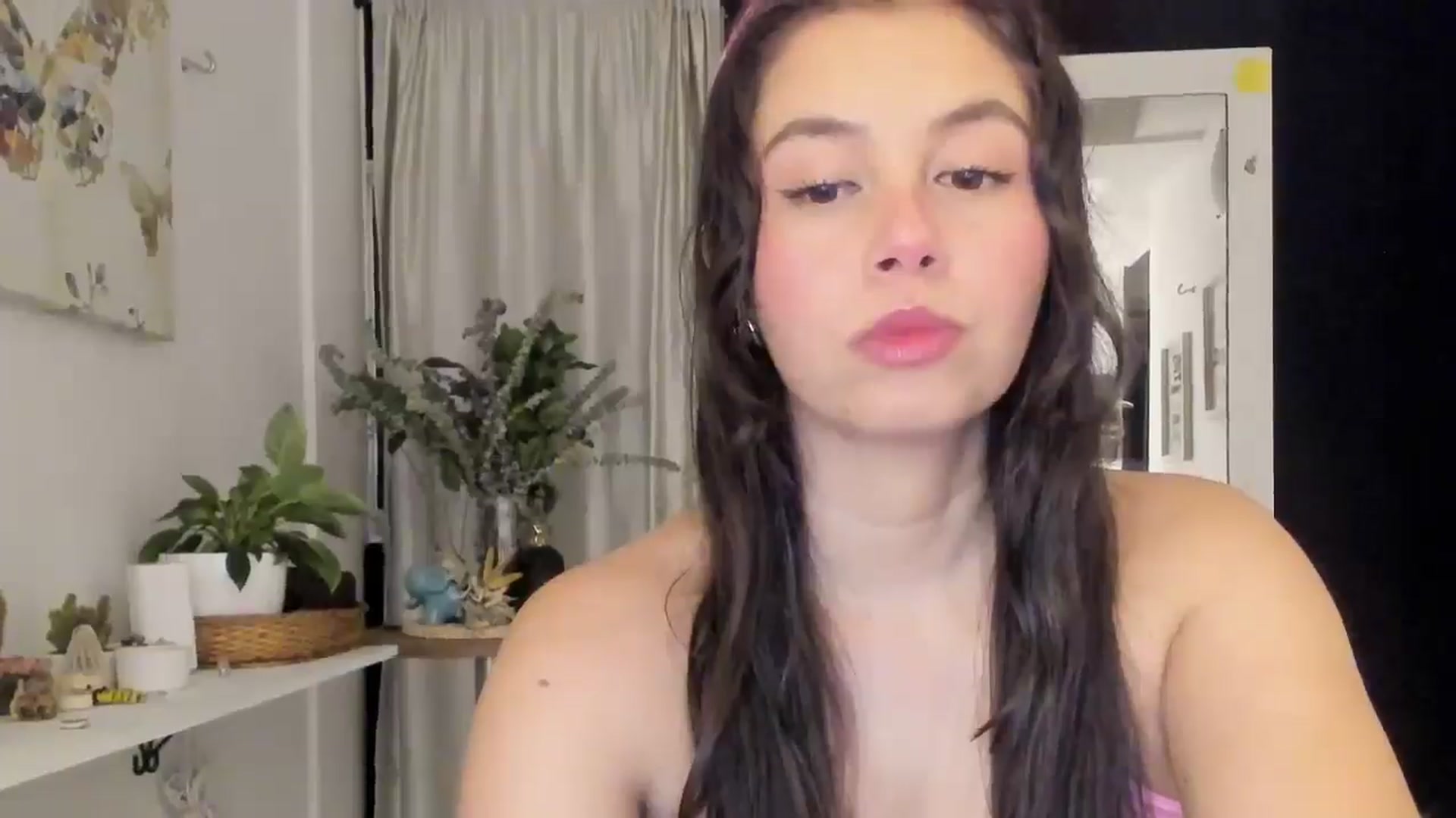 Gallery image thumbnail from Natha_Jones's myfreecams stream on, 10/12/2025, 01:12 image 5 of 20