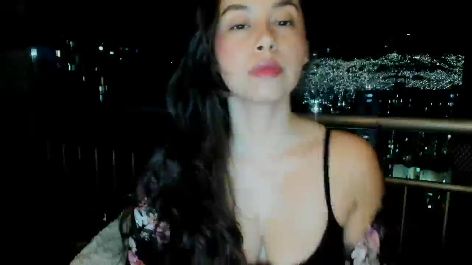 Gallery image thumbnail from Natha_Jones's myfreecams stream on, 04/10/2026, 01:33 image 6 of 20