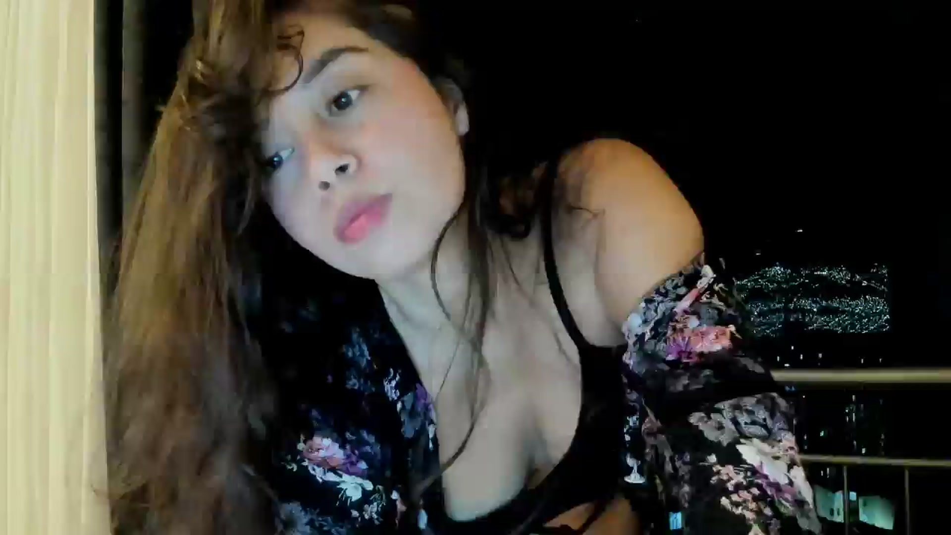 Gallery image thumbnail from Natha_Jones's myfreecams stream on, 04/10/2026, 01:33 image 19 of 20