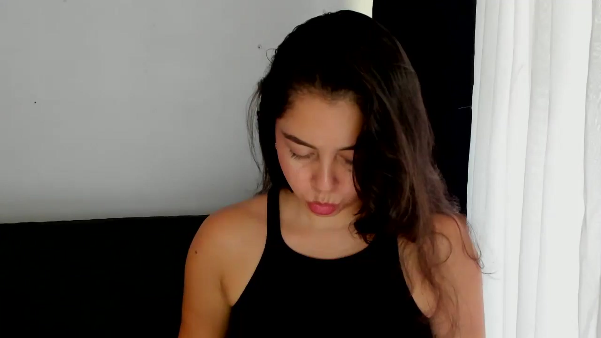 Gallery image thumbnail from Natha_Jones's myfreecams stream on, 04/15/2026, 23:17 image 13 of 20