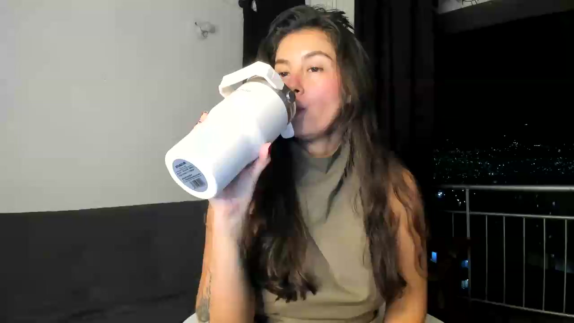 Gallery image thumbnail from Natha_Jones's myfreecams stream on, 07/11/2026, 02:47 image 2 of 20