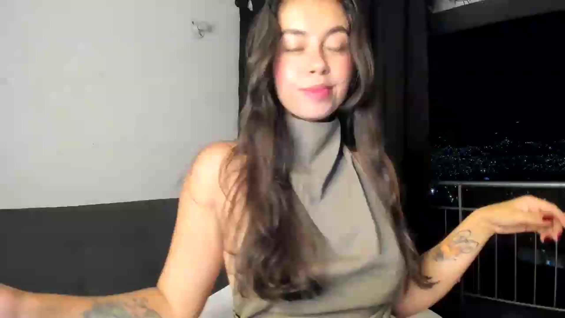 Gallery image thumbnail from Natha_Jones's myfreecams stream on, 07/11/2026, 02:47 image 8 of 20