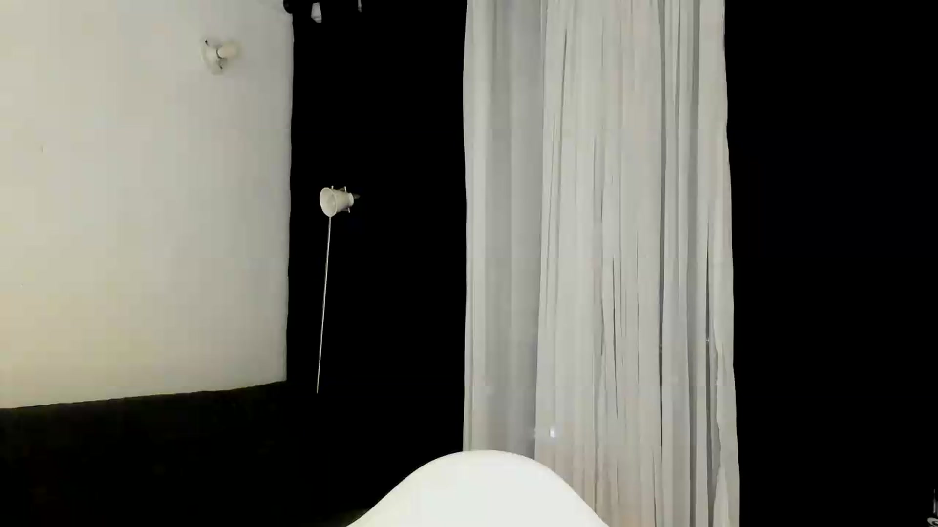 Gallery image thumbnail from Natha_Jones's myfreecams stream on, 07/23/2026, 04:32 image 11 of 20