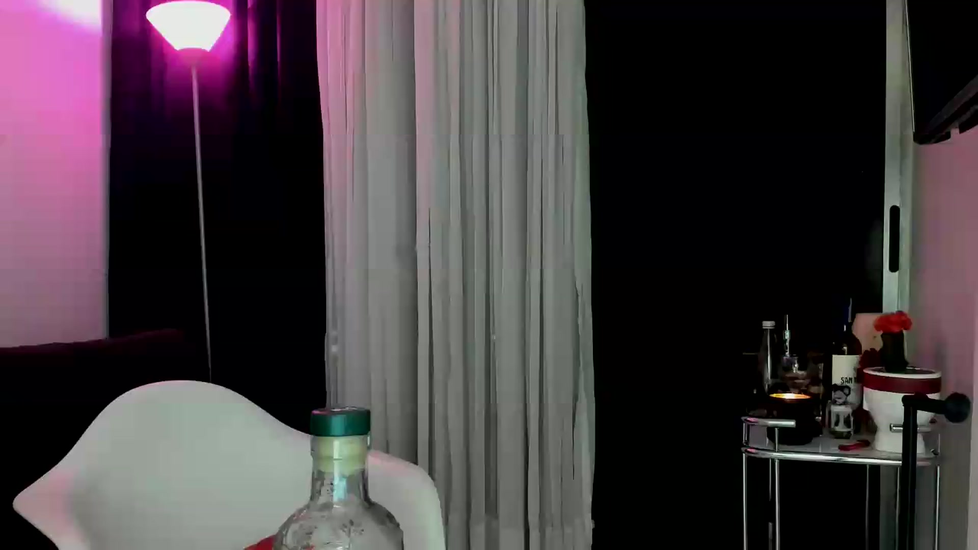 Gallery image thumbnail from Natha_Jones's myfreecams stream on, 07/24/2026, 06:34 image 11 of 20