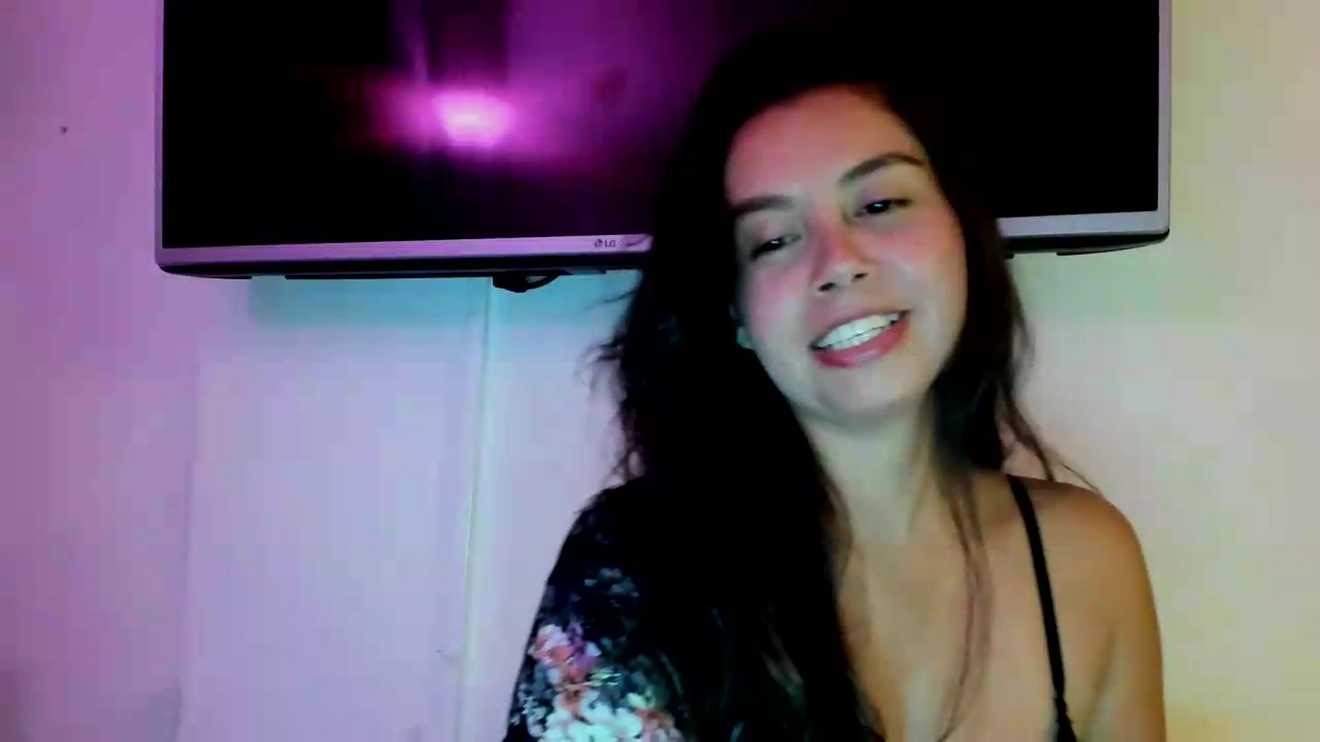 Gallery image thumbnail from Natha_Jones's myfreecams stream on, 08/03/2026, 07:08 image 16 of 20