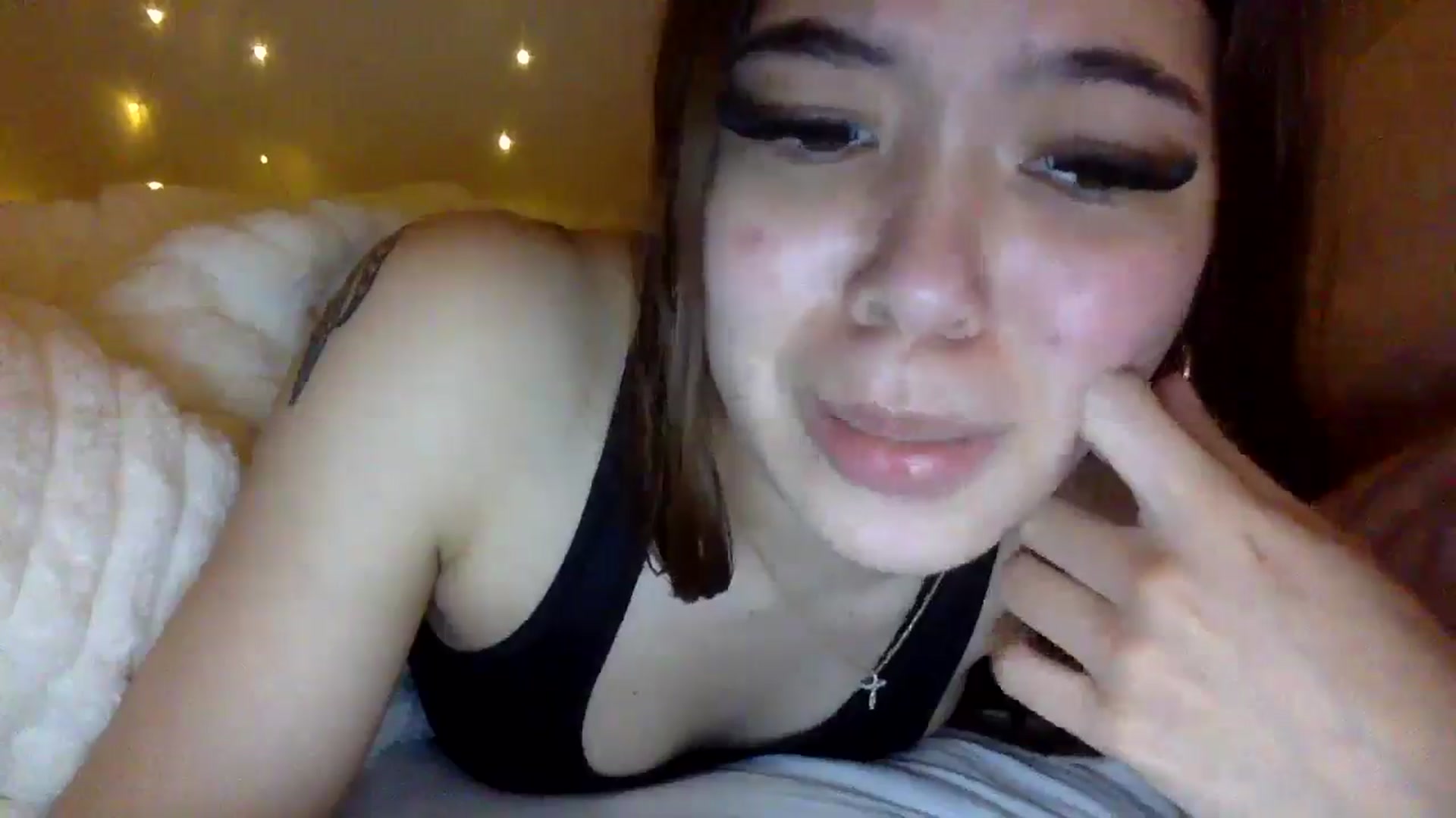 Gallery image thumbnail from Natpeach's myfreecams stream on, 12/08/2025, 04:27 image 13 of 20