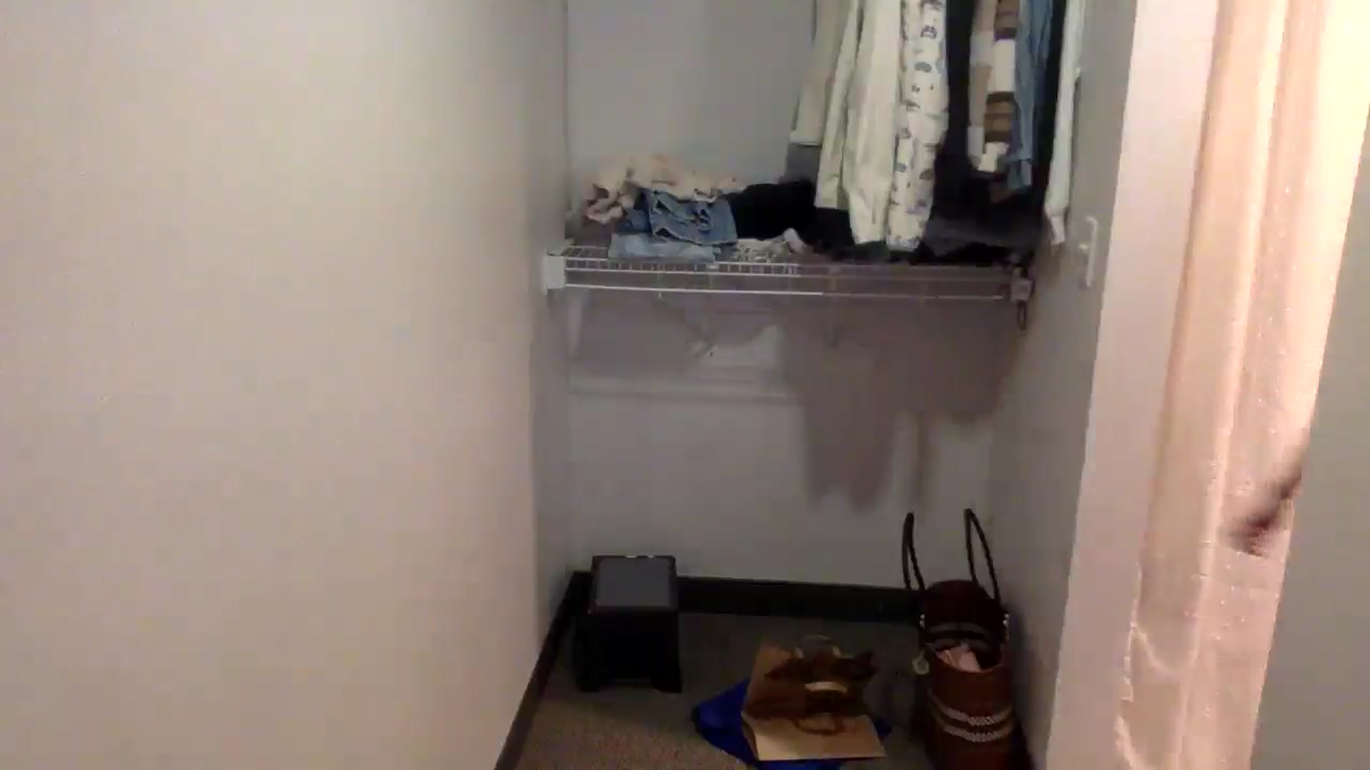 Gallery image thumbnail from Natpeach's myfreecams stream on, 12/08/2025, 04:27 image 2 of 20