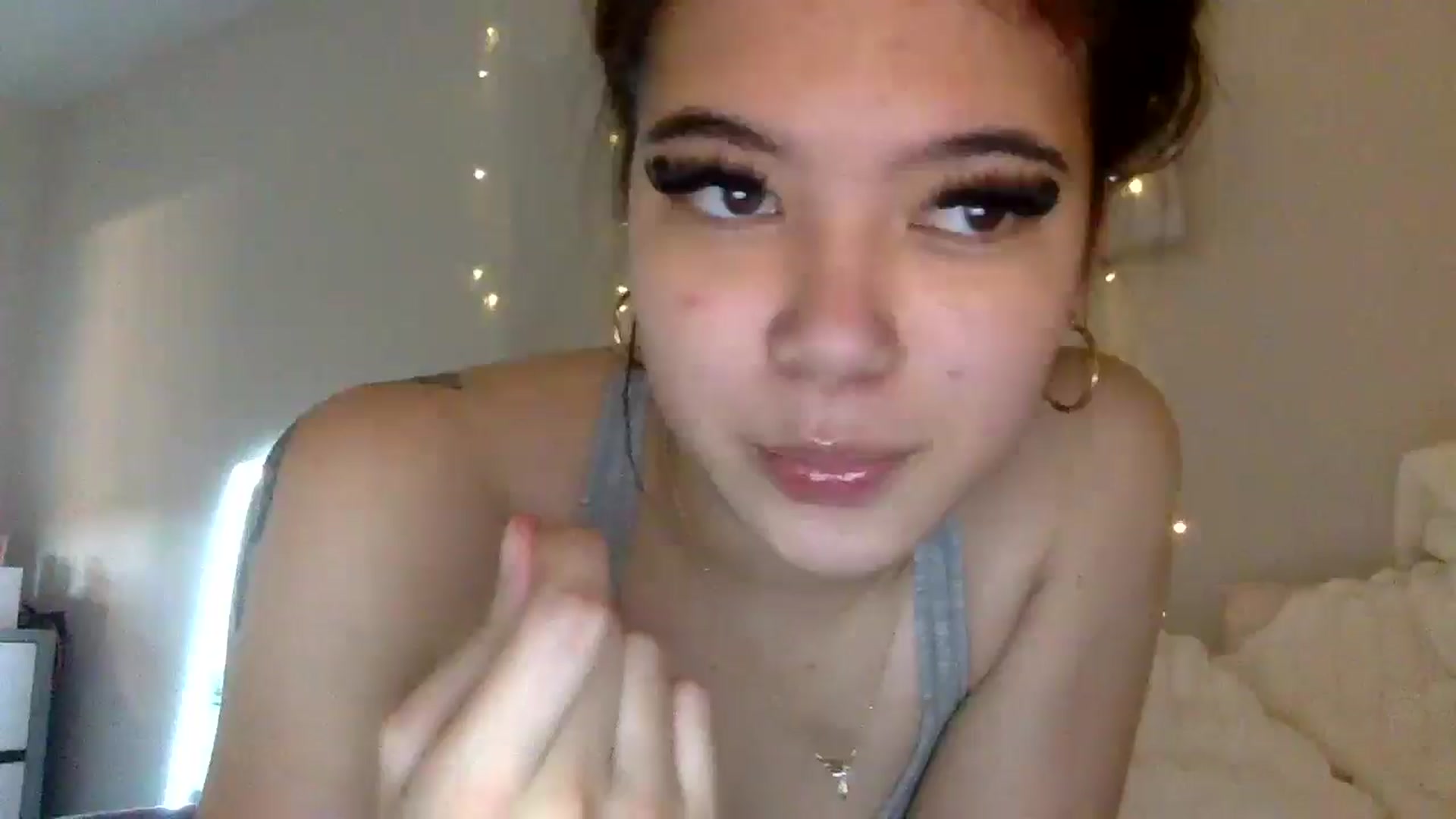 Gallery image thumbnail from Natpeach's myfreecams stream on, 12/09/2025, 06:51 image 1 of 20
