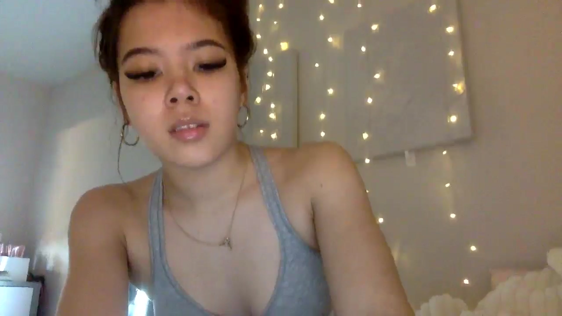 Gallery image thumbnail from Natpeach's myfreecams stream on, 12/09/2025, 06:51 image 13 of 20