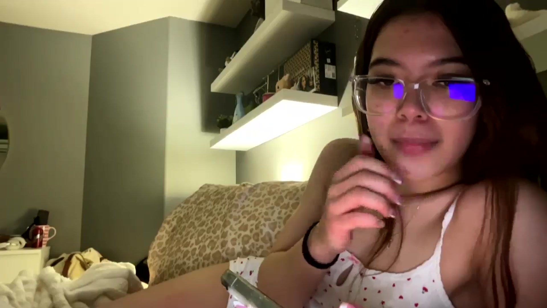 Gallery image thumbnail from Natpeach's myfreecams stream on, 12/17/2025, 07:54 image 17 of 20