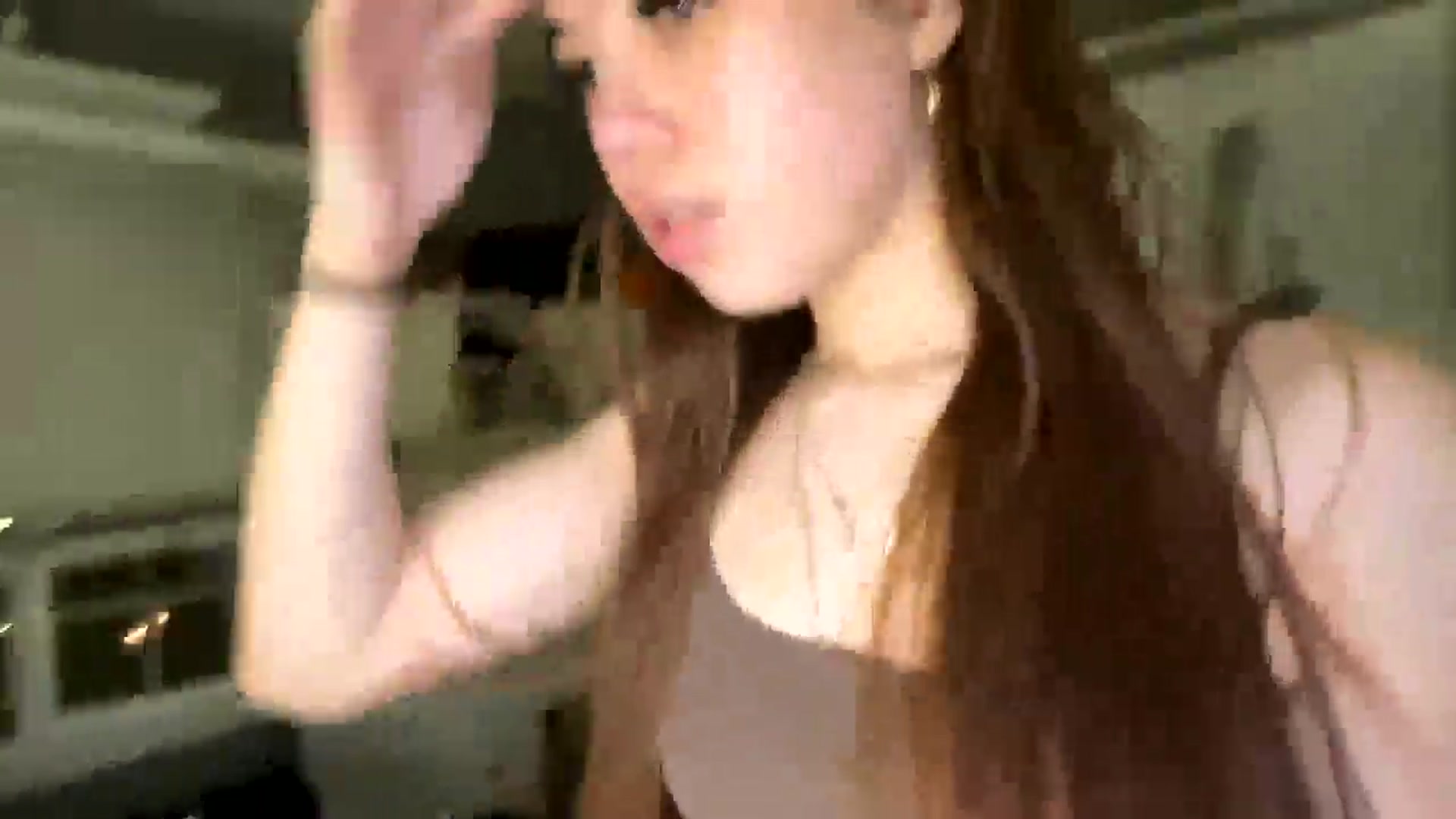 Gallery image thumbnail from Natpeach's myfreecams stream on, 12/18/2025, 09:41 image 12 of 20