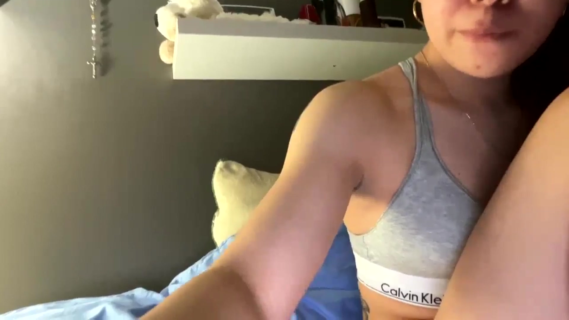 Gallery image thumbnail from Natpeach's myfreecams stream on, 12/22/2025, 06:47 image 11 of 20