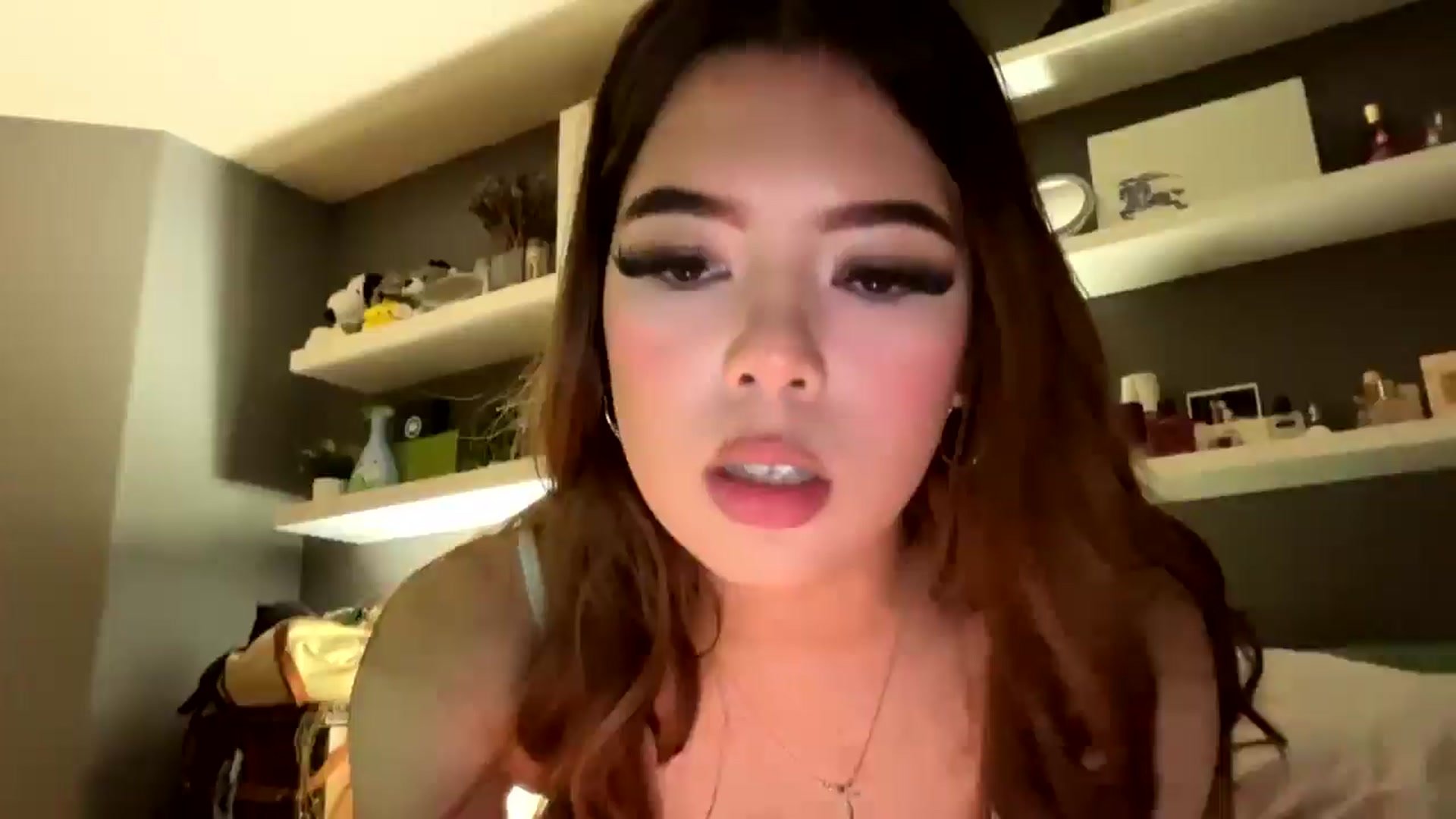 Gallery image thumbnail from Natpeach's myfreecams stream on, 12/26/2025, 10:33 image 3 of 20