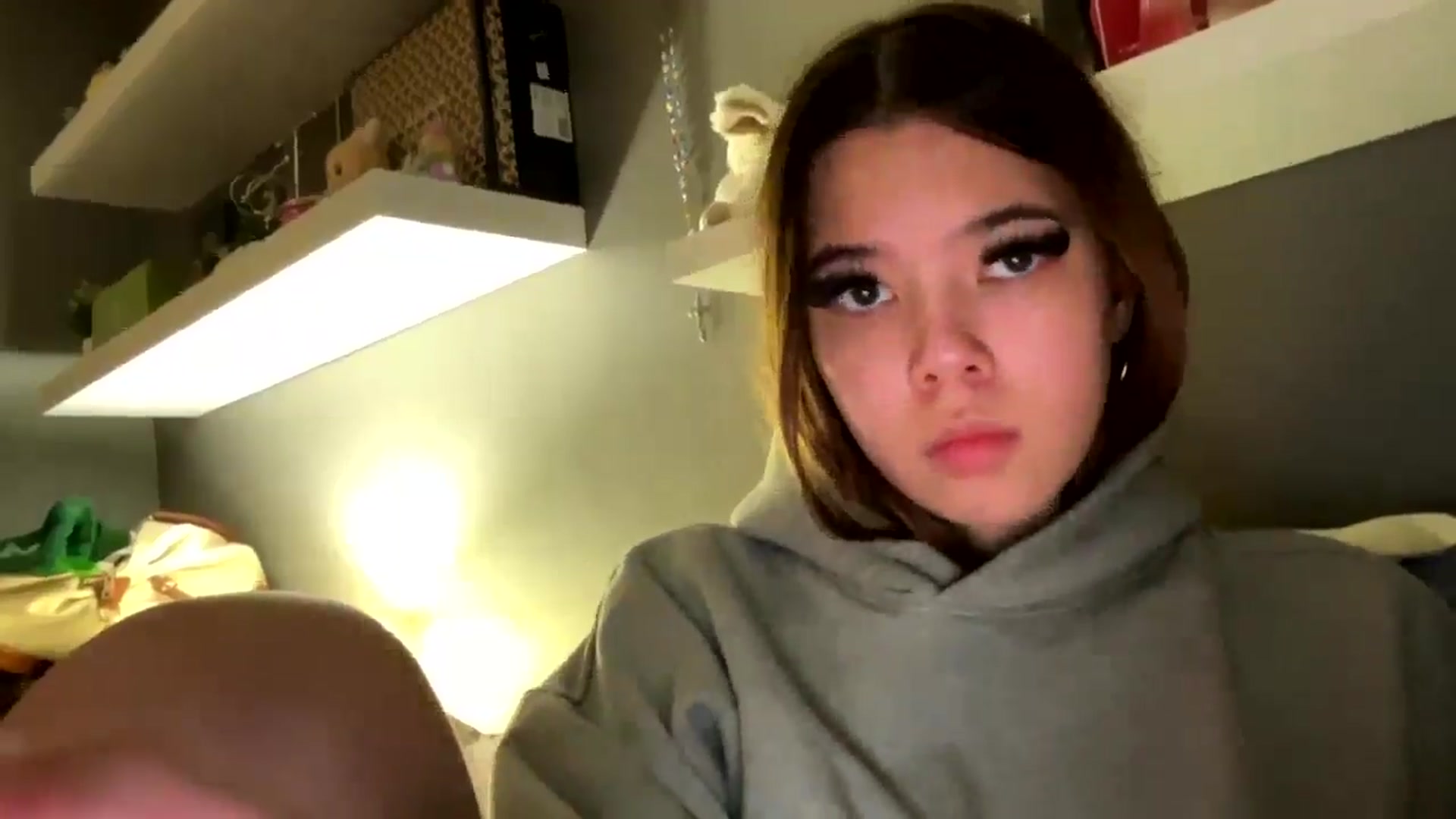 Gallery image thumbnail from Natpeach's myfreecams stream on, 12/29/2025, 09:23 image 10 of 20