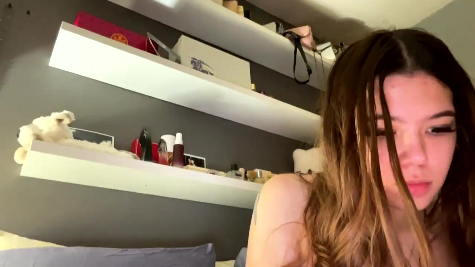 Gallery image thumbnail from Natpeach's myfreecams stream on, 12/29/2025, 11:00 image 9 of 20