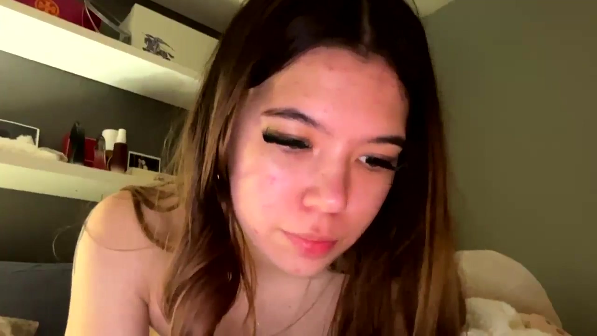 Gallery image thumbnail from Natpeach's myfreecams stream on, 12/29/2025, 11:00 image 19 of 20