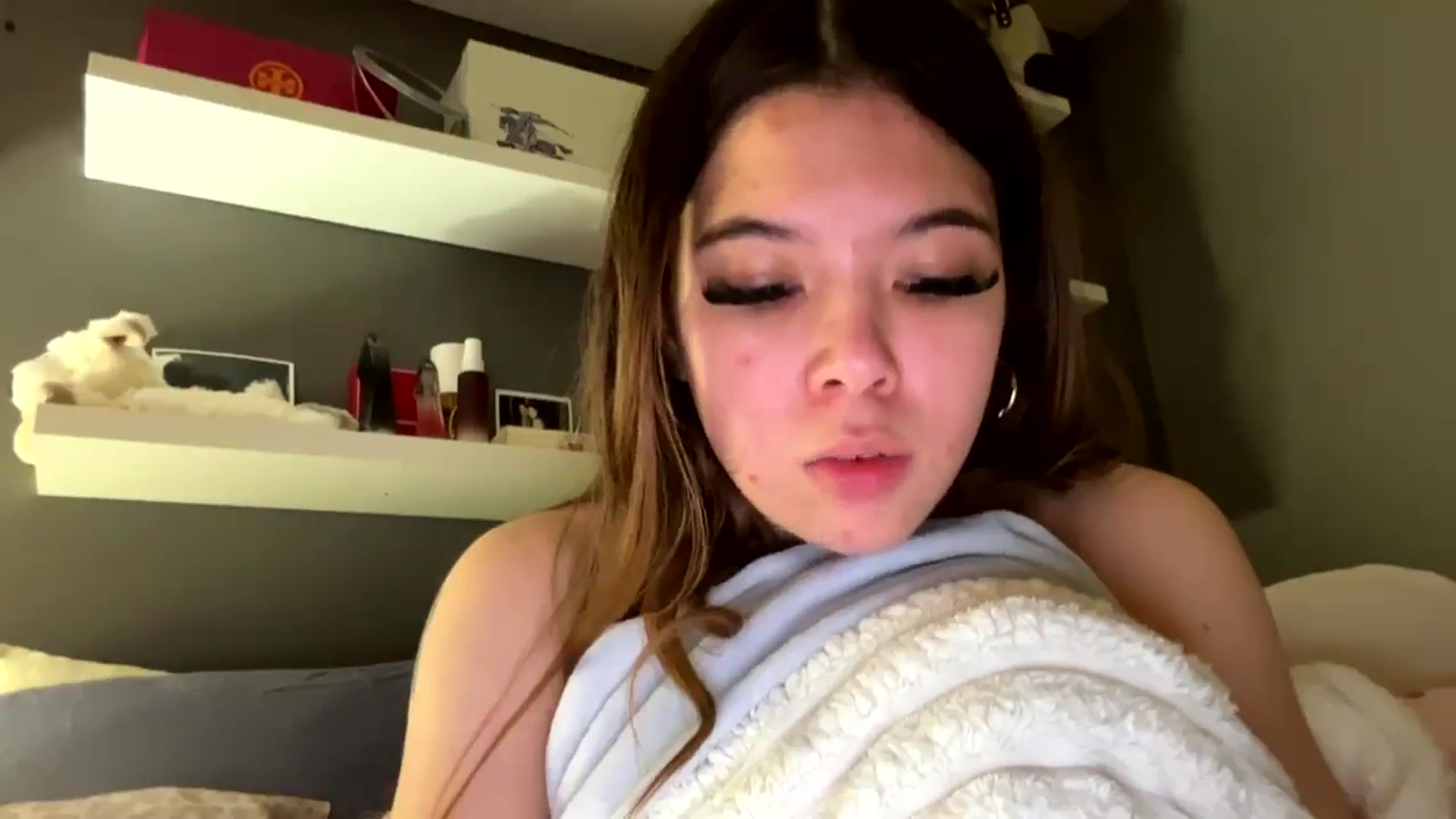 Gallery image thumbnail from Natpeach's myfreecams stream on, 12/29/2025, 12:12 image 3 of 20