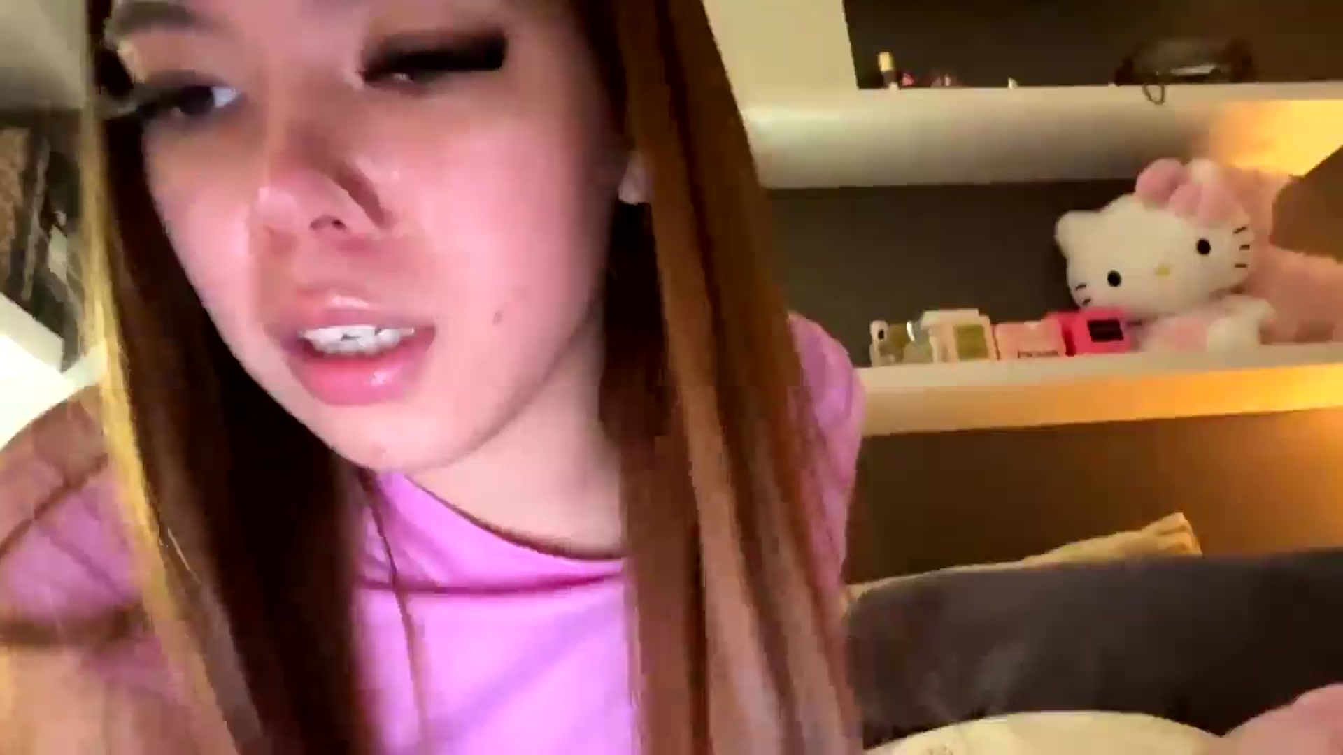 Gallery image thumbnail from Natpeach's myfreecams stream on, 12/30/2025, 10:28 image 15 of 20