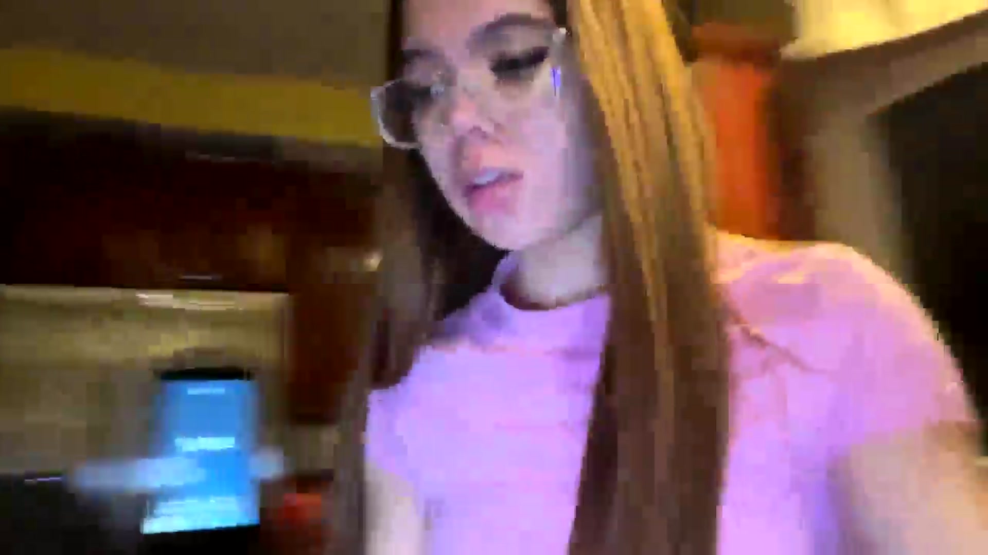 Gallery image thumbnail from Natpeach's myfreecams stream on, 12/30/2025, 10:28 image 6 of 20