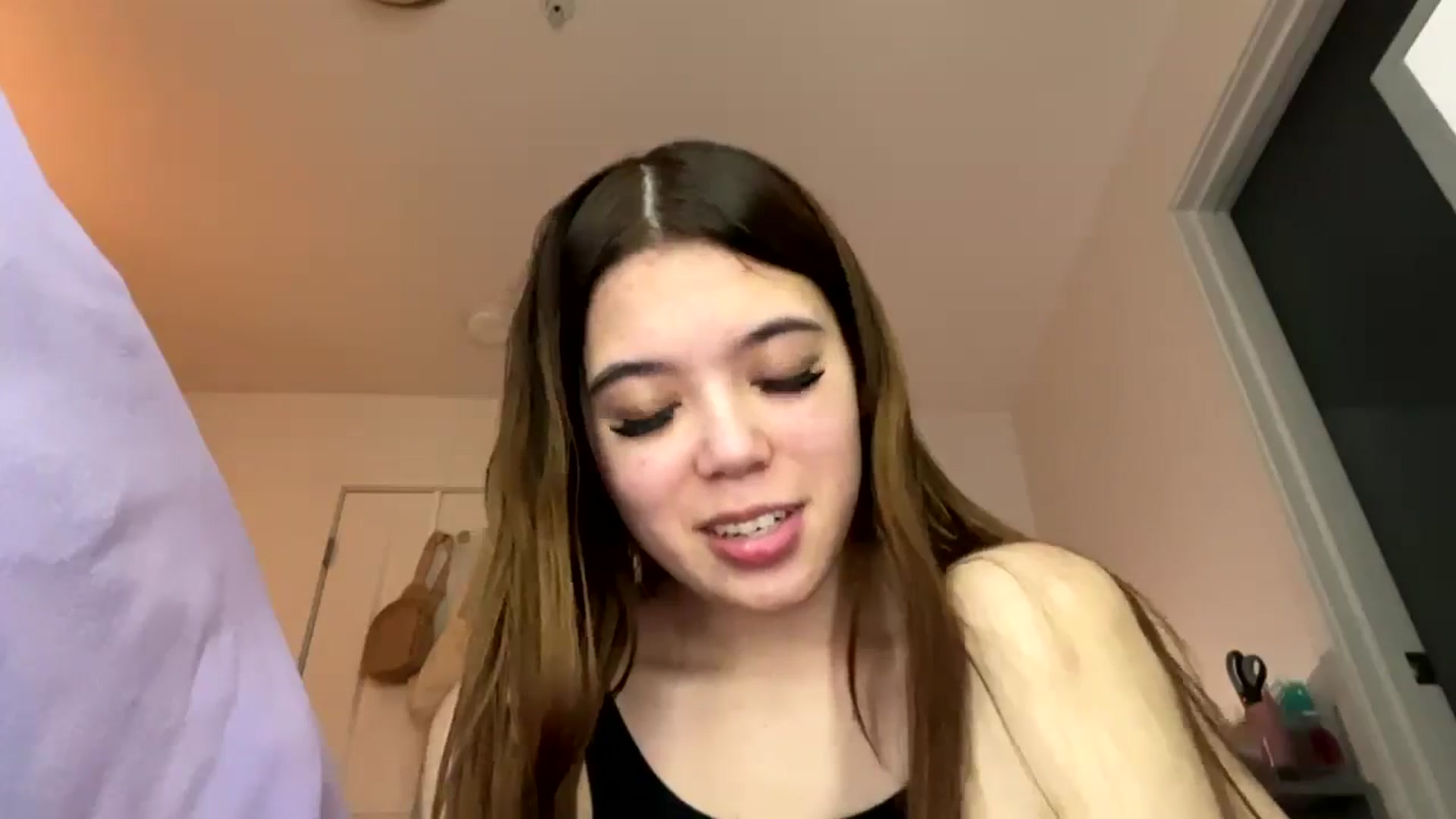 Gallery image thumbnail from Natpeach's myfreecams stream on, 01/07/2026, 06:43 image 12 of 20