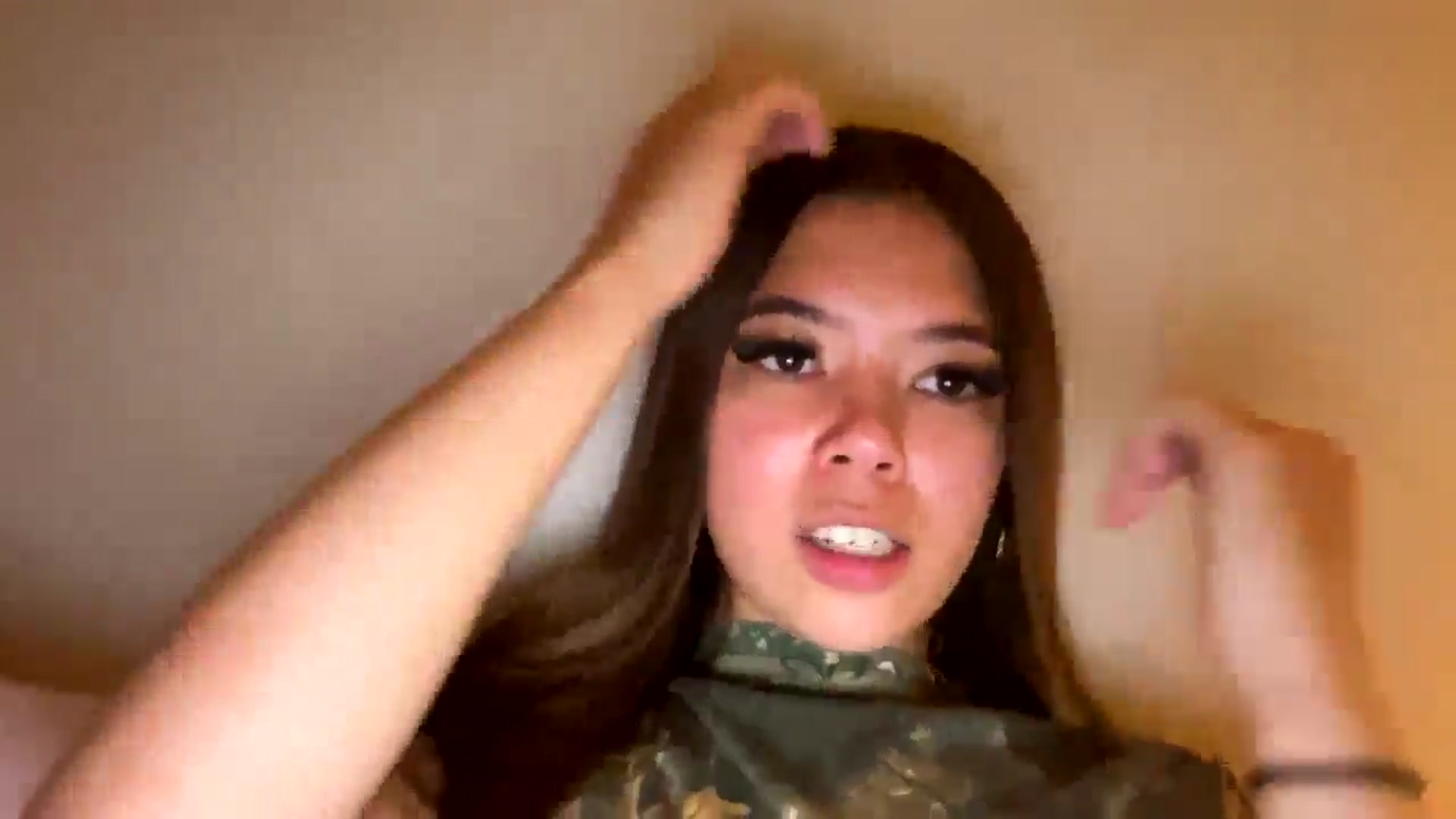 Gallery image thumbnail from Natpeach's myfreecams stream on, 03/11/2026, 06:41 image 19 of 20