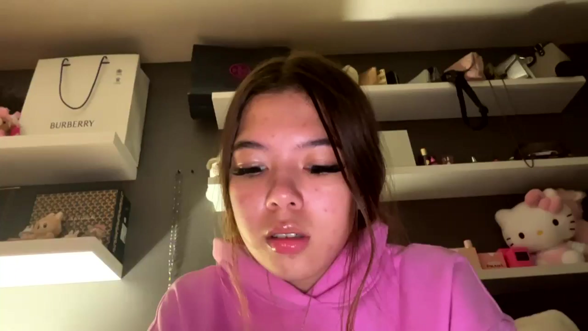 Gallery image thumbnail from Natpeach's myfreecams stream on, 03/18/2026, 05:09 image 1 of 20