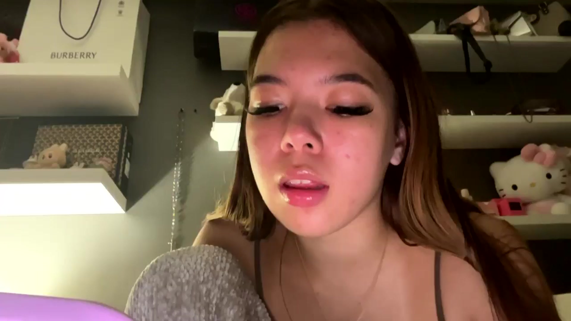 Gallery image thumbnail from Natpeach's myfreecams stream on, 03/18/2026, 08:45 image 5 of 20