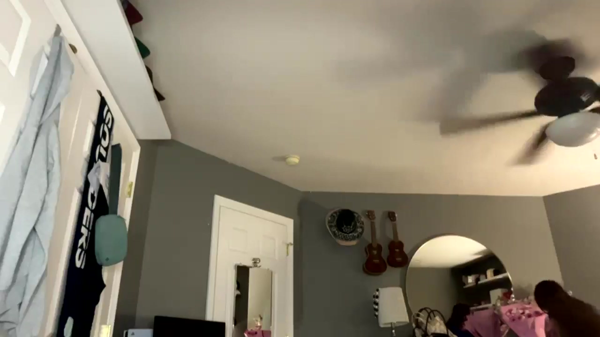 Gallery image thumbnail from Natpeach's myfreecams stream on, 03/19/2026, 06:32 image 8 of 20