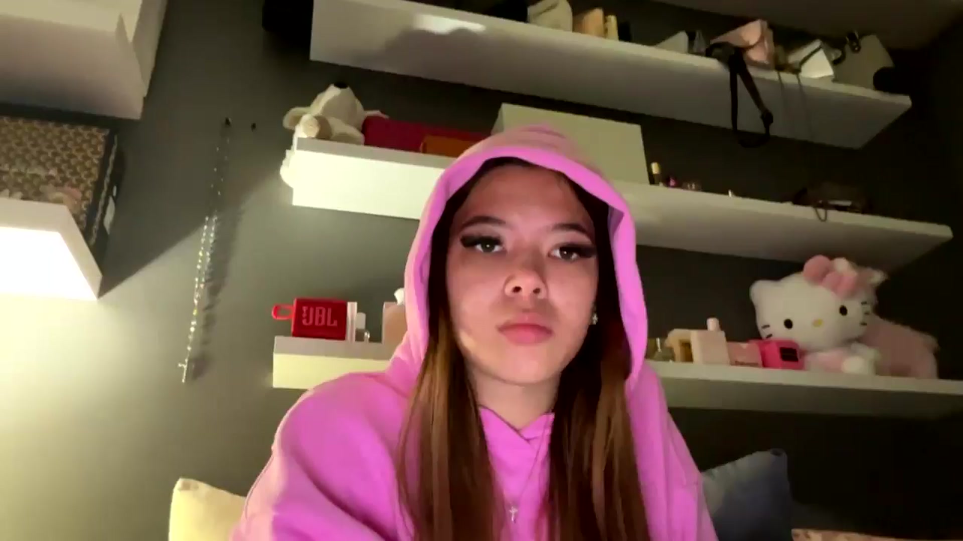 Gallery image thumbnail from Natpeach's myfreecams stream on, 03/19/2026, 08:59 image 2 of 20