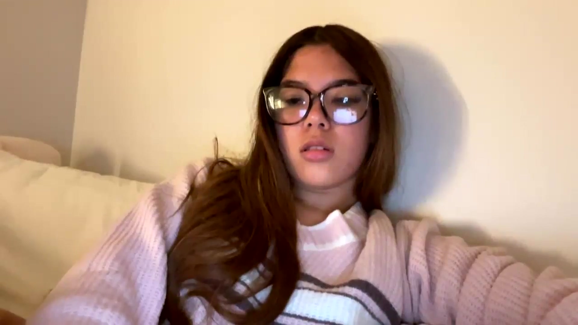 Gallery image thumbnail from Natpeach's myfreecams stream on, 04/12/2026, 06:20 image 16 of 20