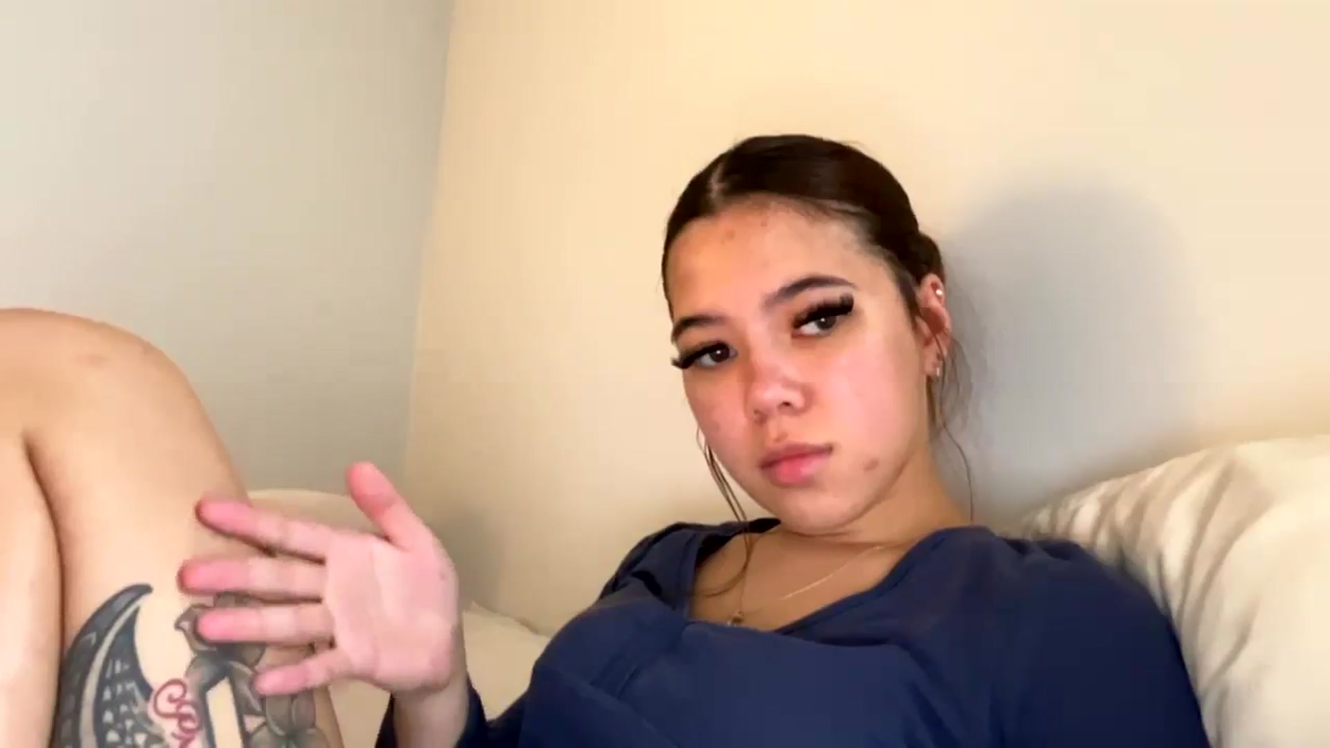 Gallery image thumbnail from Natpeach's myfreecams stream on, 04/16/2026, 23:18 image 8 of 20