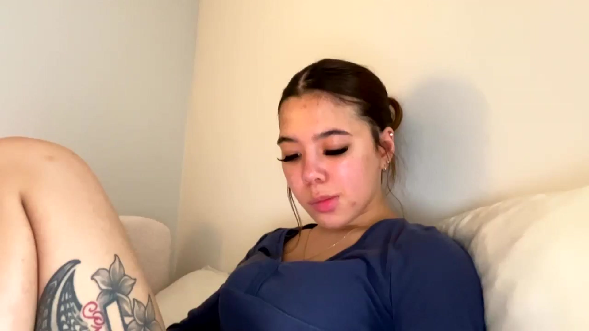 Gallery image thumbnail from Natpeach's myfreecams stream on, 04/16/2026, 23:18 image 7 of 20
