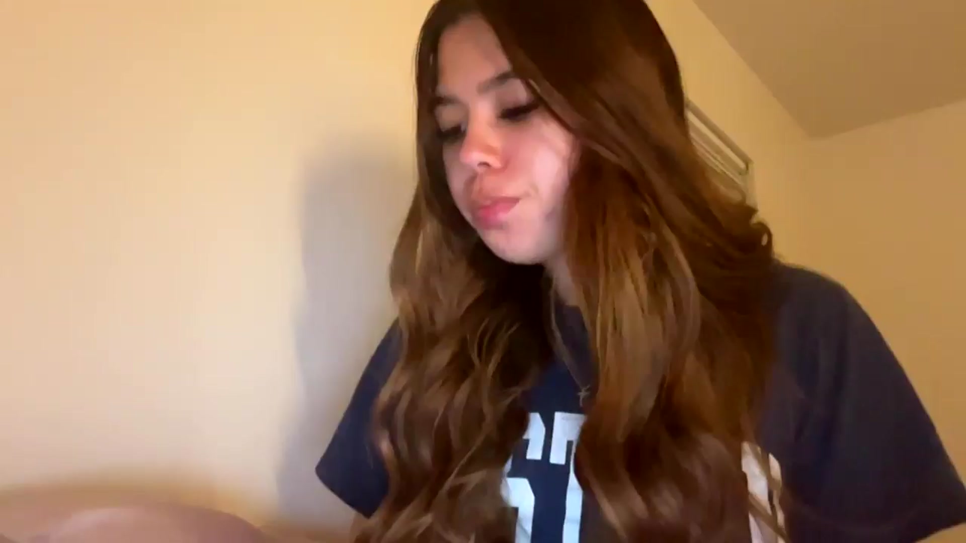 Gallery image thumbnail from Natpeach's myfreecams stream on, 04/20/2026, 06:04 image 1 of 20