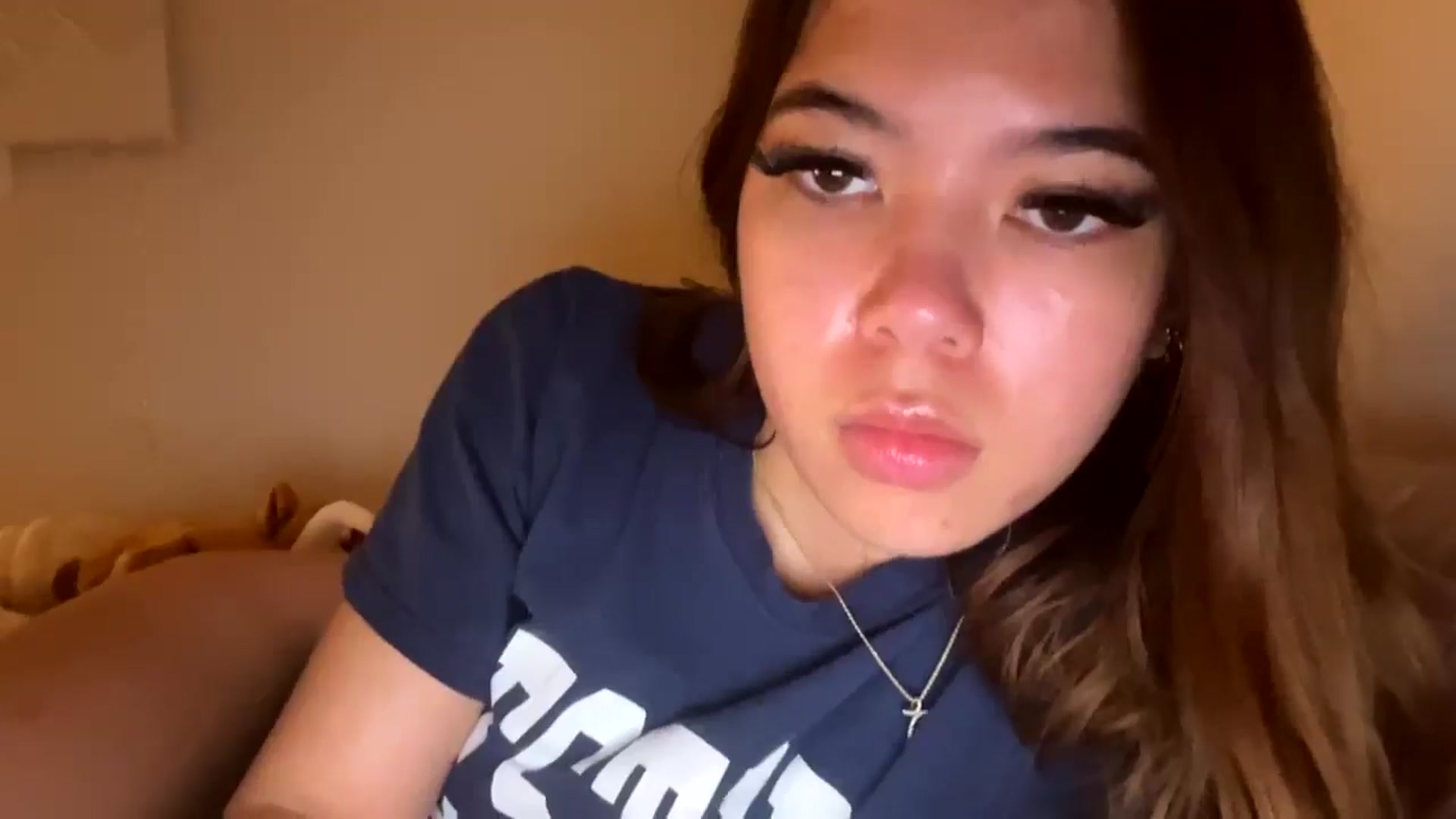 Gallery image thumbnail from Natpeach's myfreecams stream on, 04/20/2026, 06:04 image 8 of 20