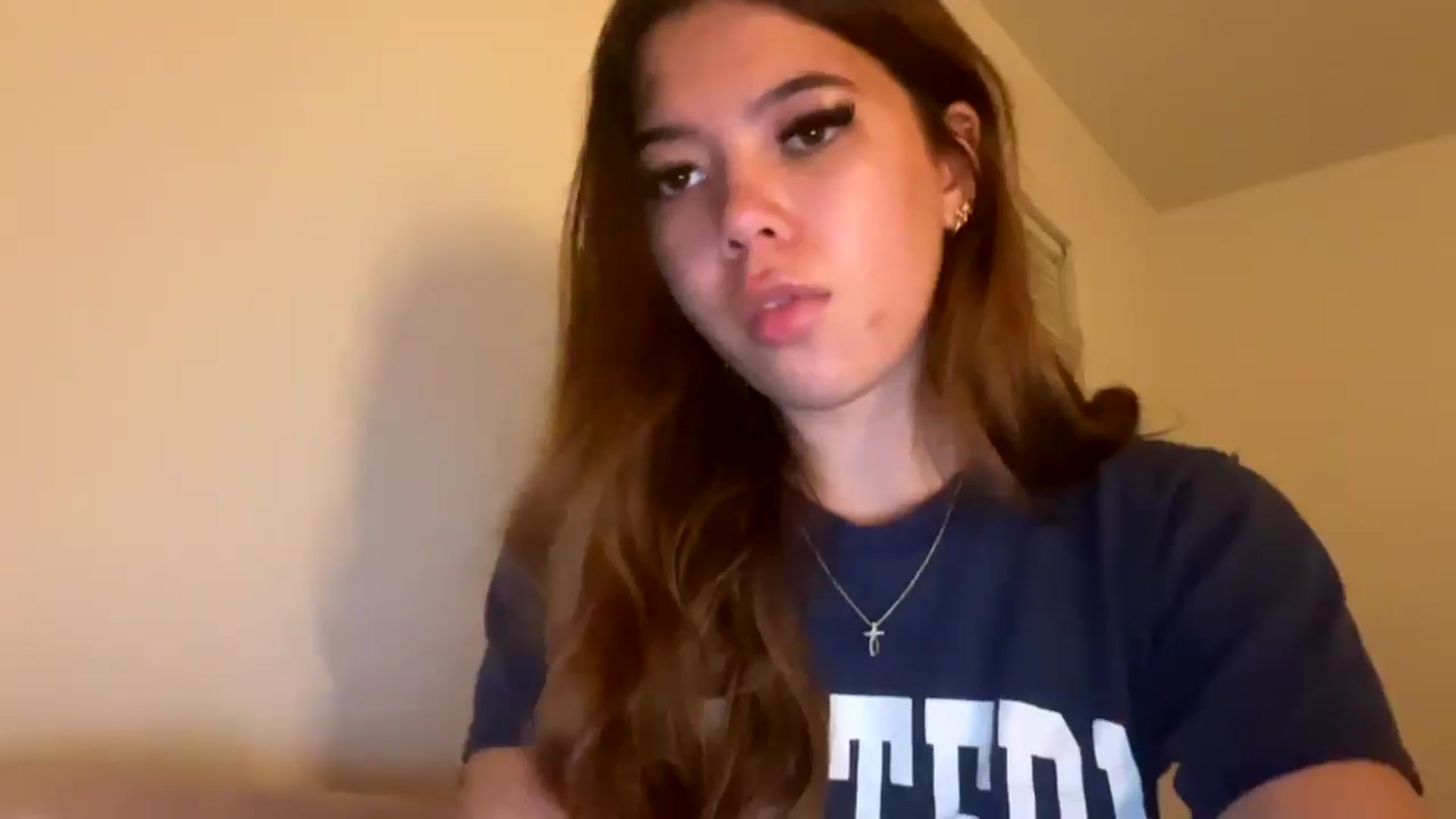 Gallery image thumbnail from Natpeach's myfreecams stream on, 04/20/2026, 06:04 image 4 of 20