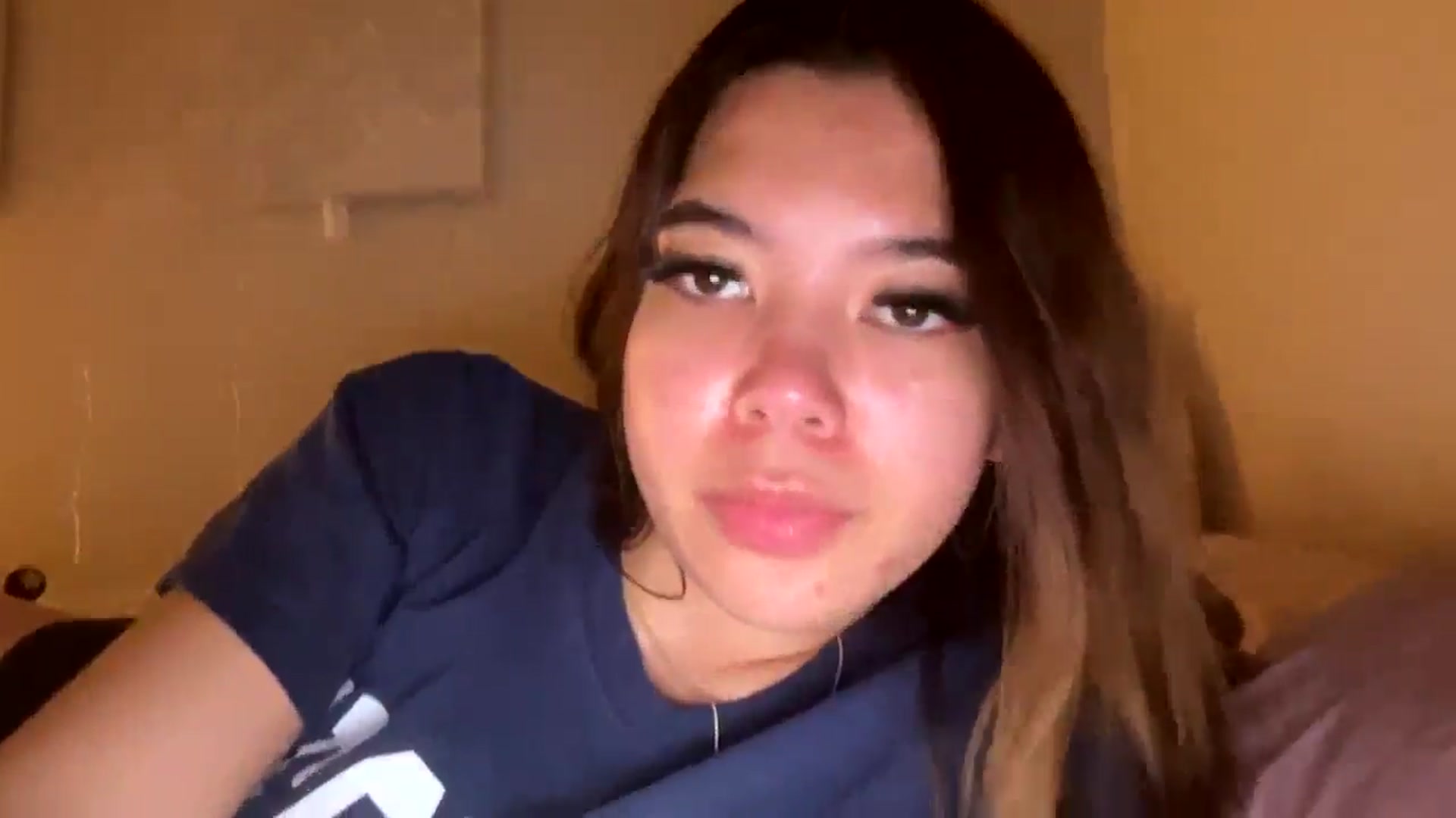Gallery image thumbnail from Natpeach's myfreecams stream on, 04/20/2026, 06:04 image 9 of 20