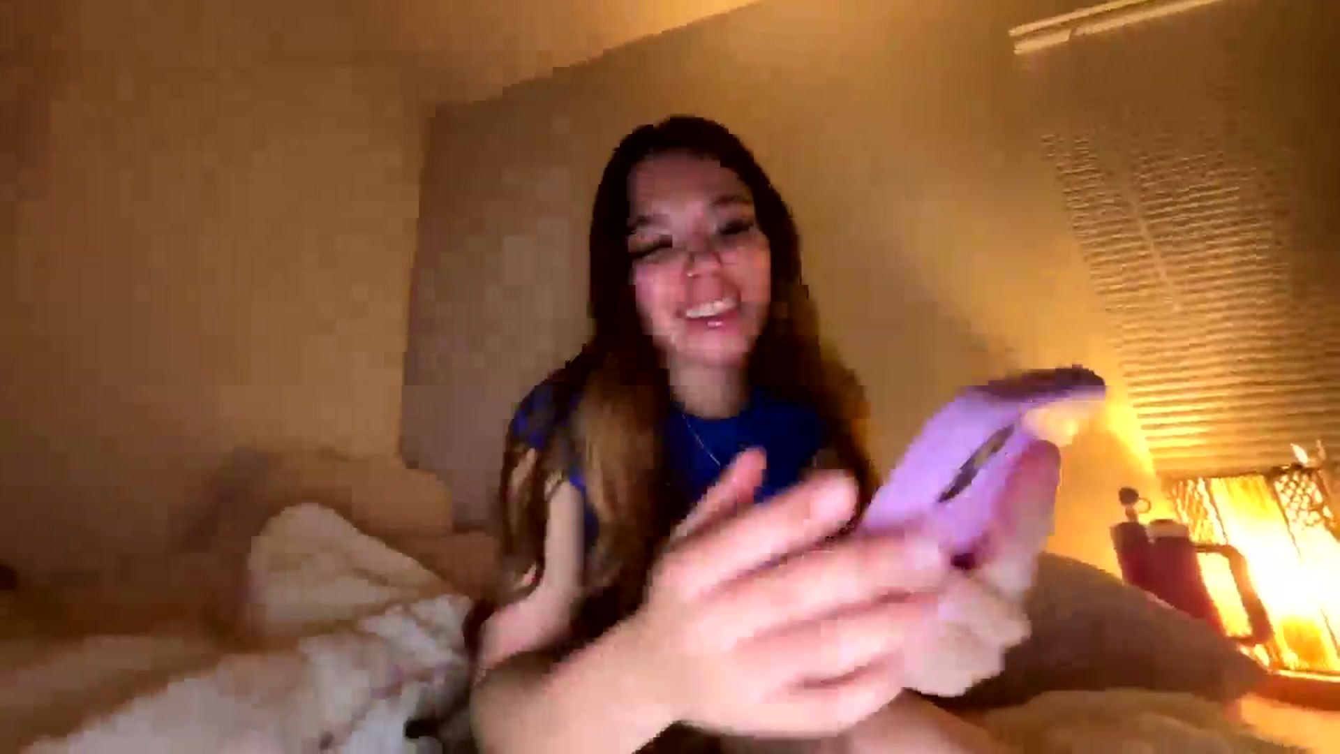 Gallery image thumbnail from Natpeach's myfreecams stream on, 04/21/2026, 06:44 image 18 of 20