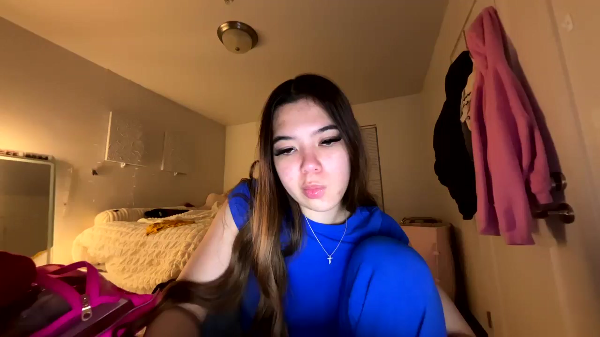 Gallery image thumbnail from Natpeach's myfreecams stream on, 04/21/2026, 06:44 image 12 of 20