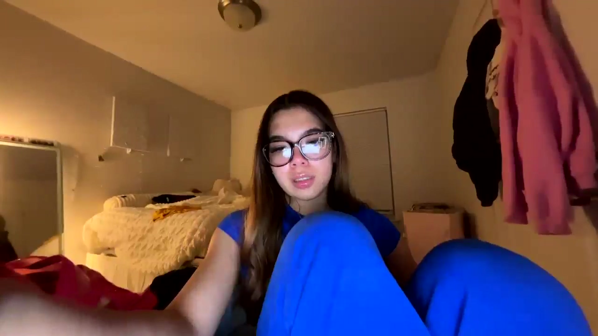 Gallery image thumbnail from Natpeach's myfreecams stream on, 04/21/2026, 06:44 image 8 of 20