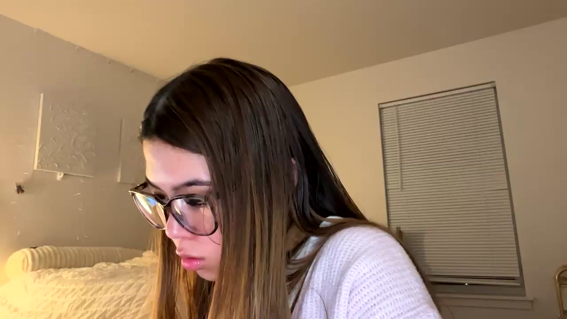 Gallery image thumbnail from Natpeach's myfreecams stream on, 04/29/2026, 05:04 image 19 of 20