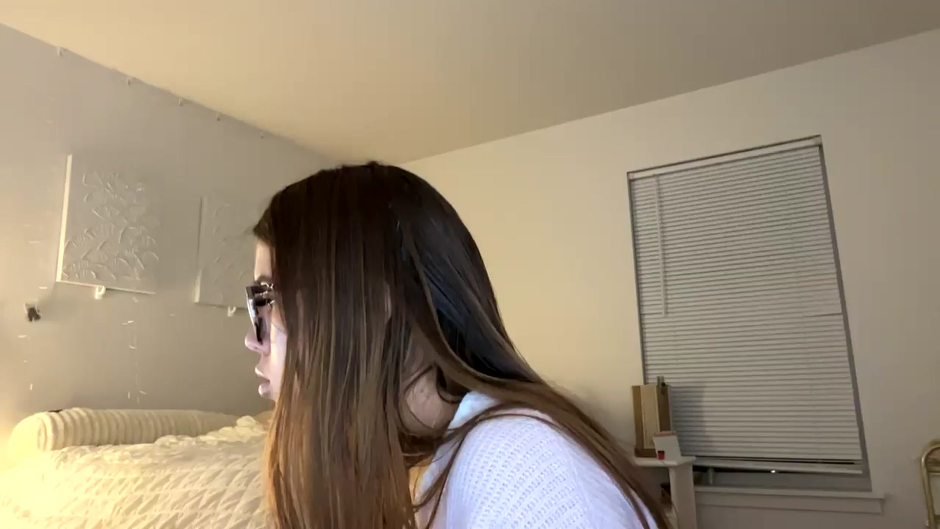Gallery image thumbnail from Natpeach's myfreecams stream on, 04/29/2026, 05:04 image 16 of 20