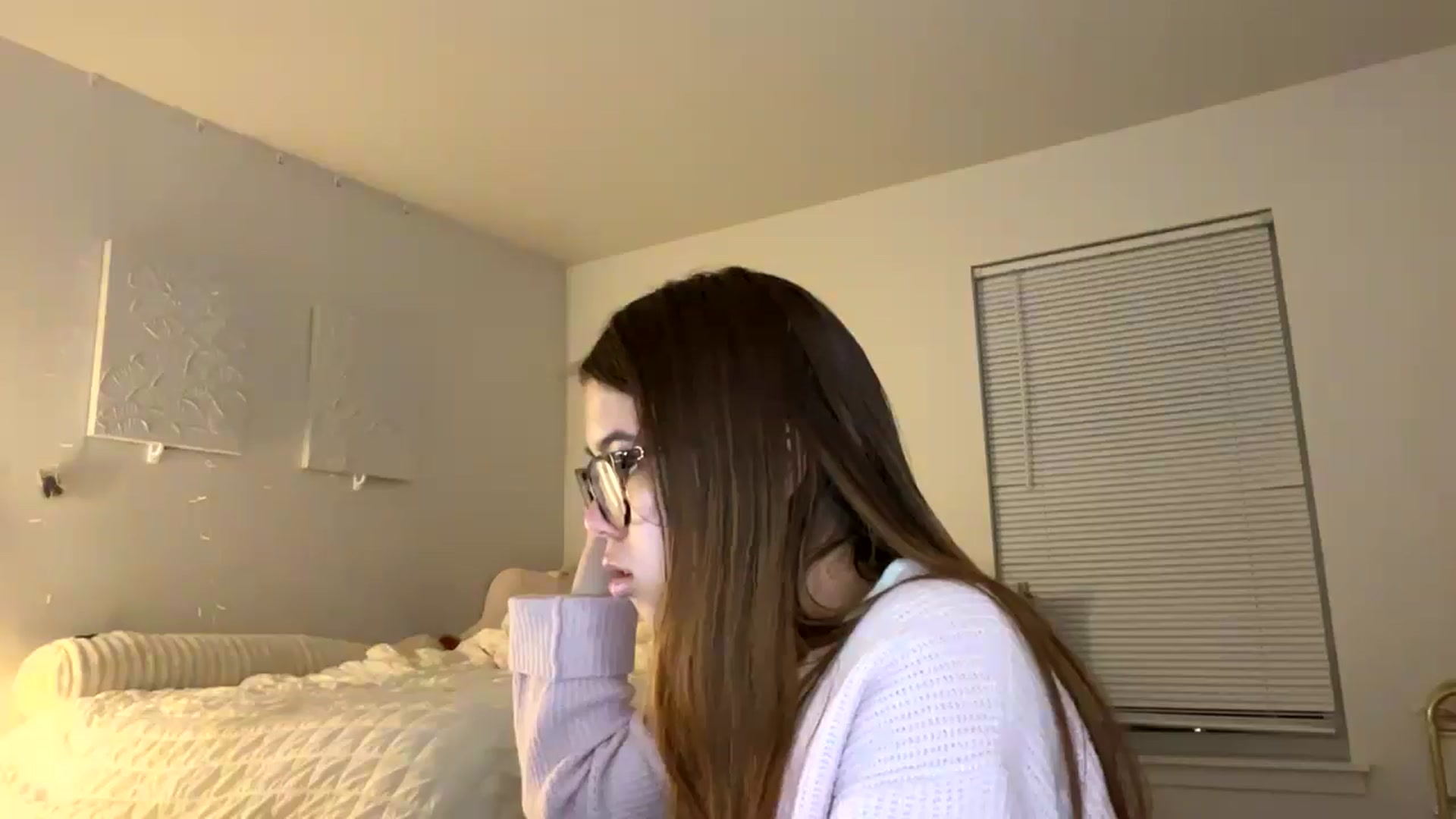 Gallery image thumbnail from Natpeach's myfreecams stream on, 04/29/2026, 05:04 image 18 of 20