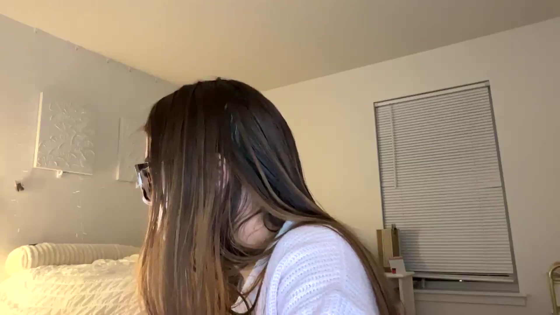 Gallery image thumbnail from Natpeach's myfreecams stream on, 04/29/2026, 05:04 image 17 of 20
