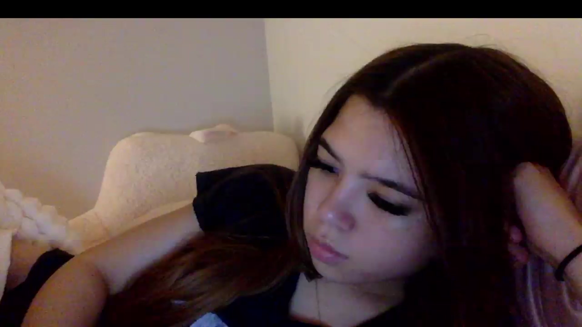 Gallery image thumbnail from Natpeach's myfreecams stream on, 04/30/2026, 06:33 image 13 of 20
